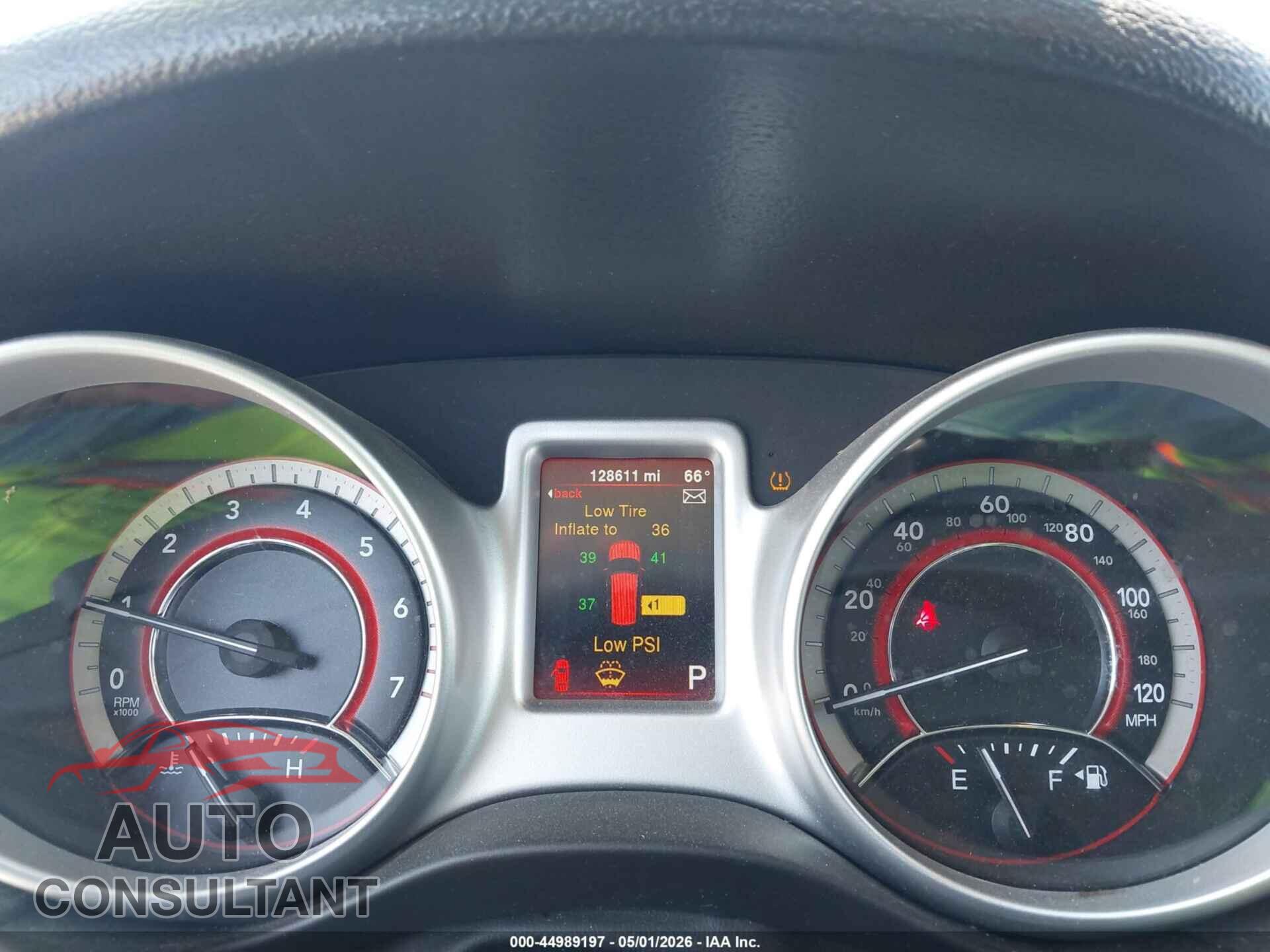 DODGE JOURNEY 2015 - 3C4PDCAB2FT599936