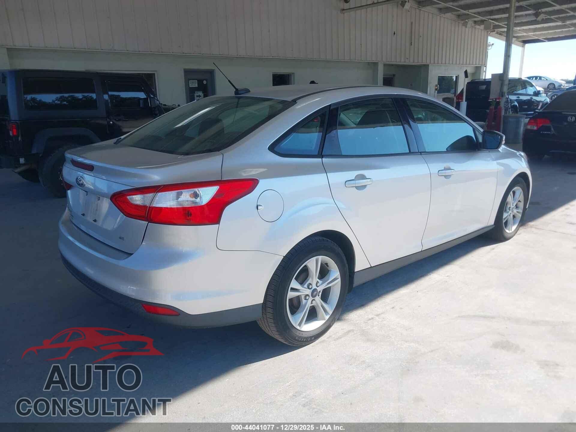 FORD FOCUS 2014 - 1FADP3F26EL434829