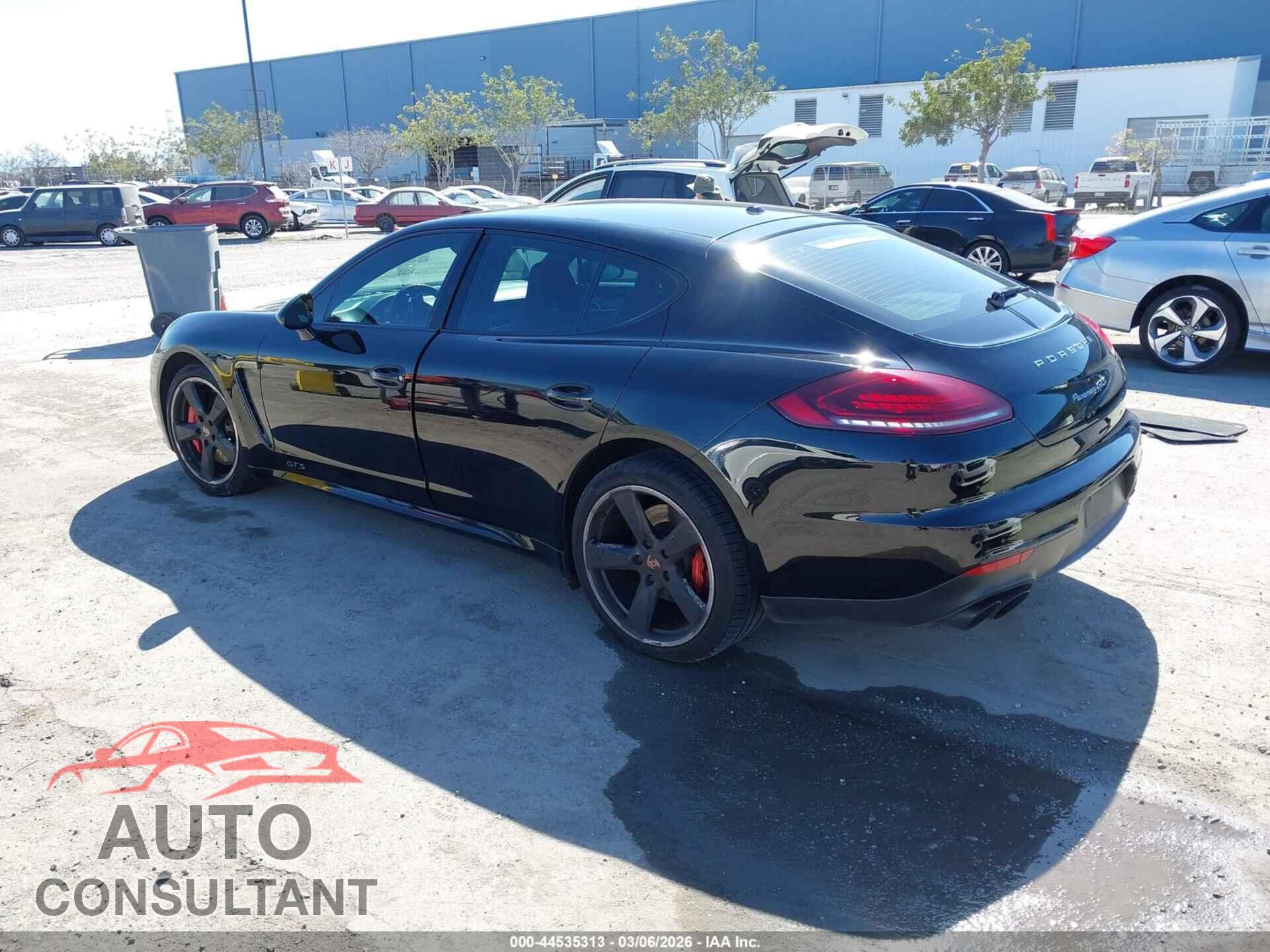 PORSCHE PANAMERA 2015 - WP0AF2A78FL081380