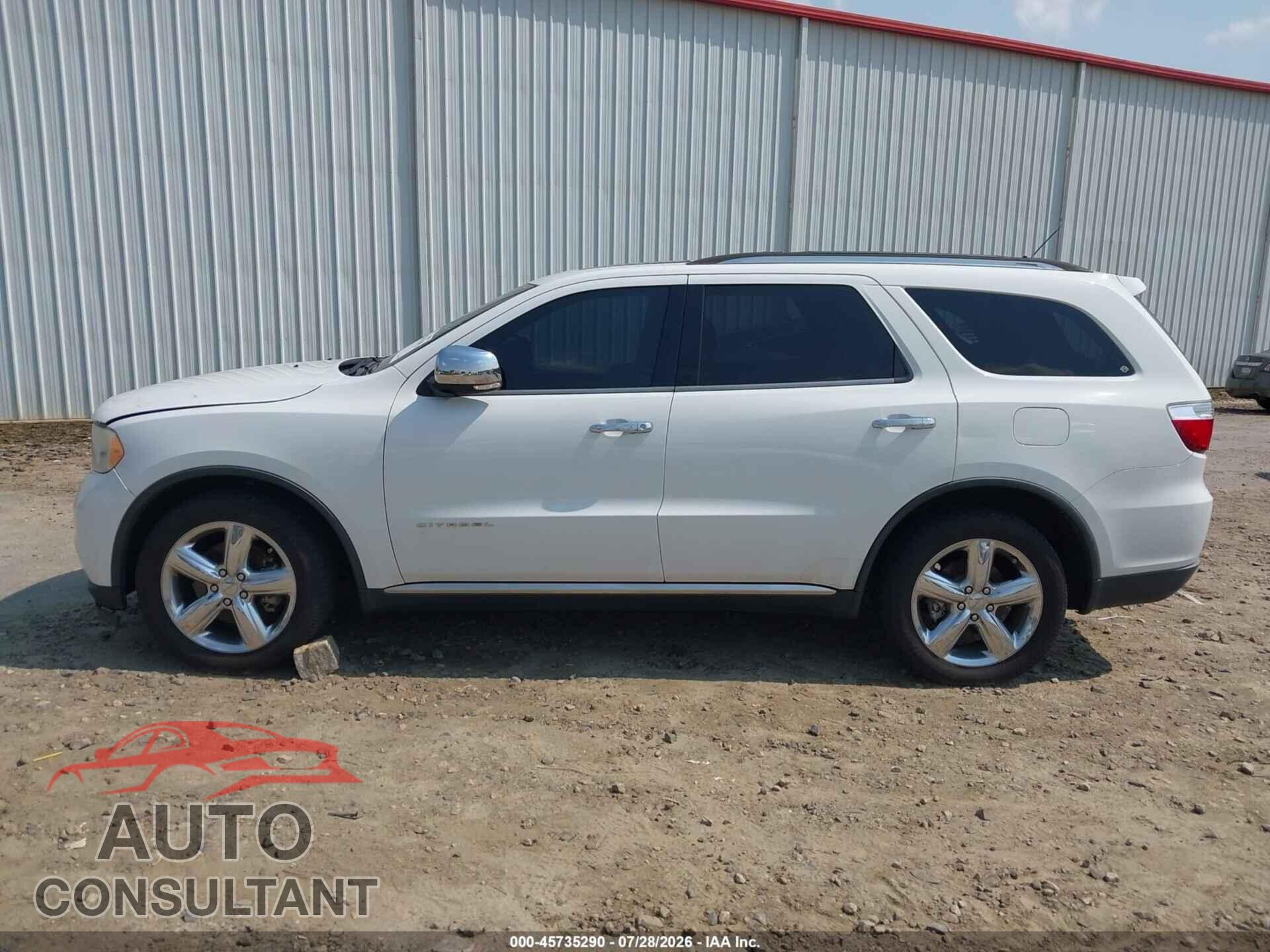 DODGE DURANGO 2013 - 1C4SDJET3DC681247