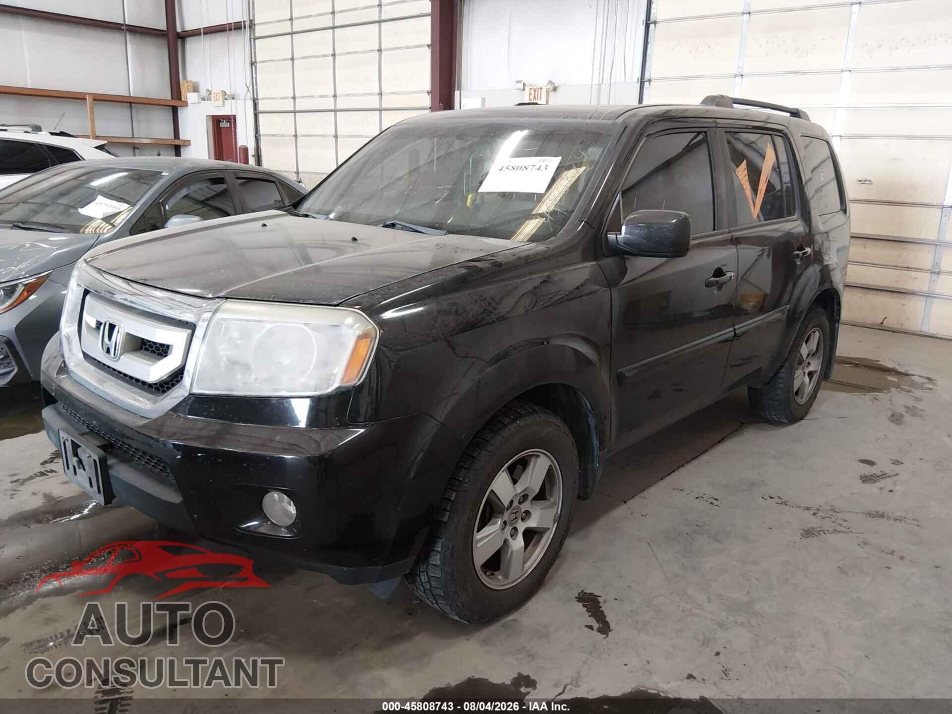 HONDA PILOT 2011 - 5FNYF4H71BB010938