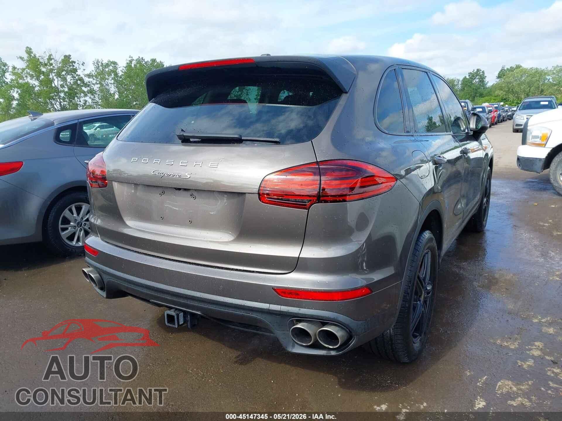PORSCHE CAYENNE 2015 - WP1AB2A26FLA59943