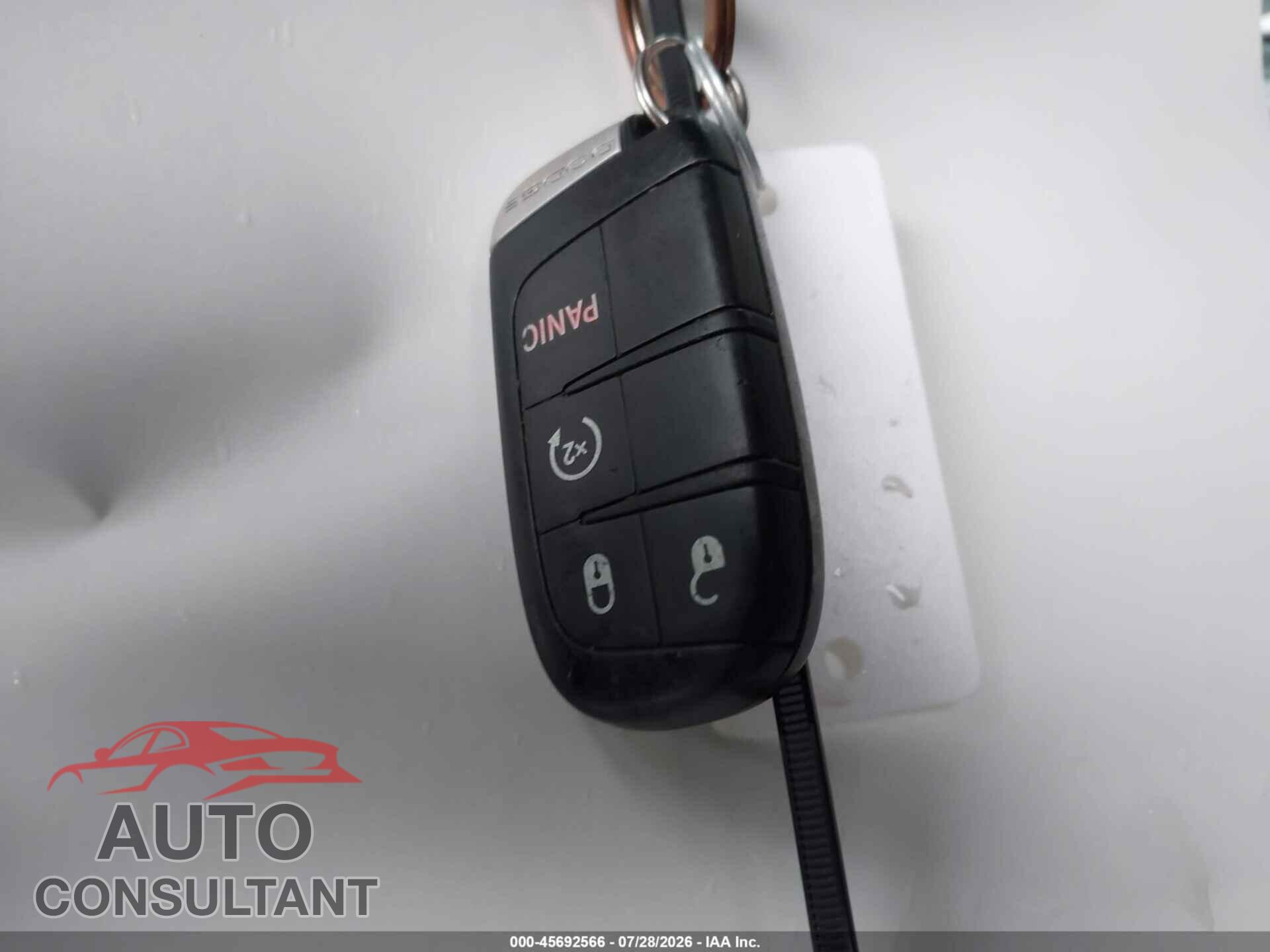 DODGE JOURNEY 2012 - 3C4PDCDGXCT369032