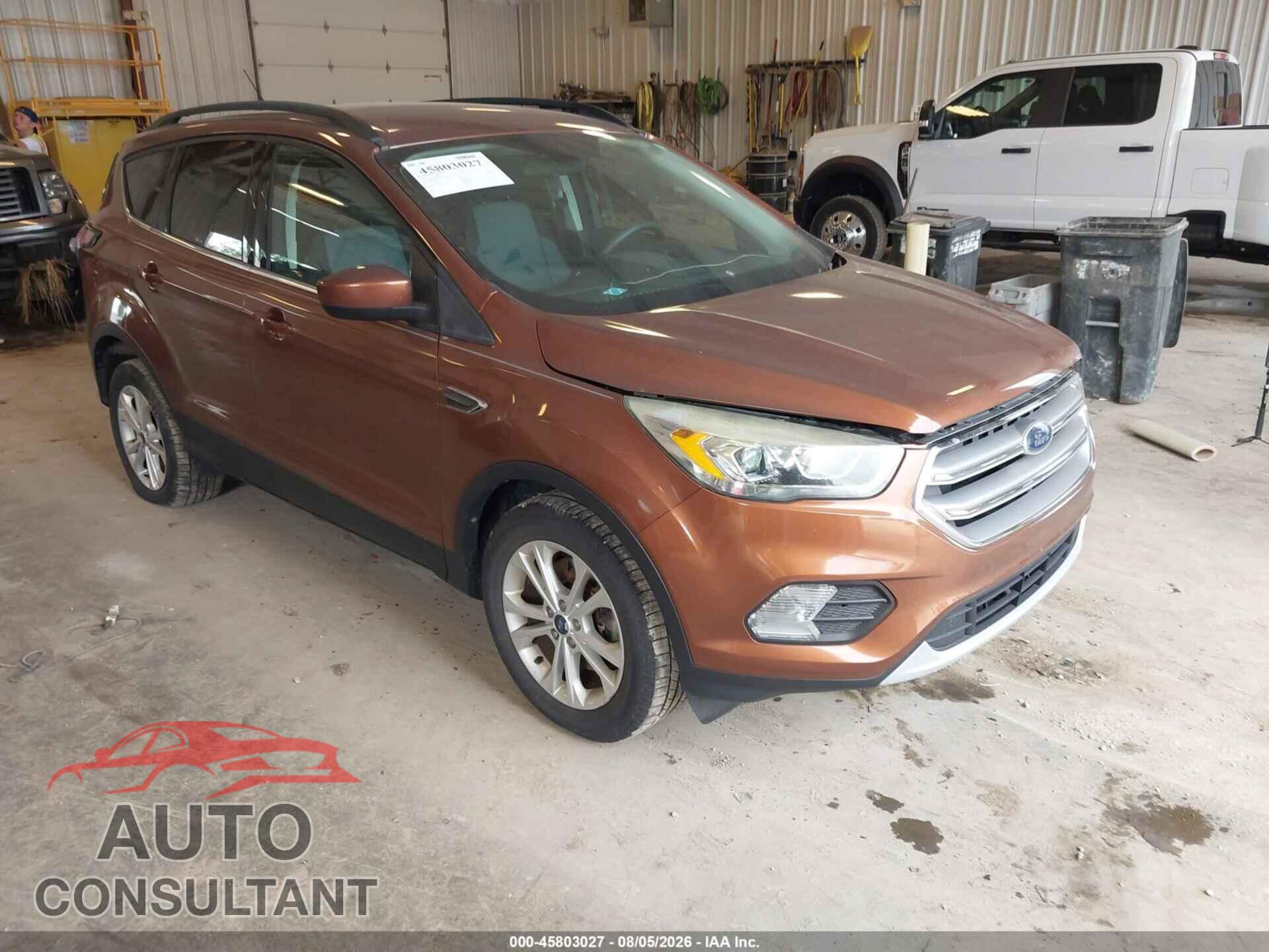 FORD ESCAPE 2017 - 1FMCU9GD7HUC23893