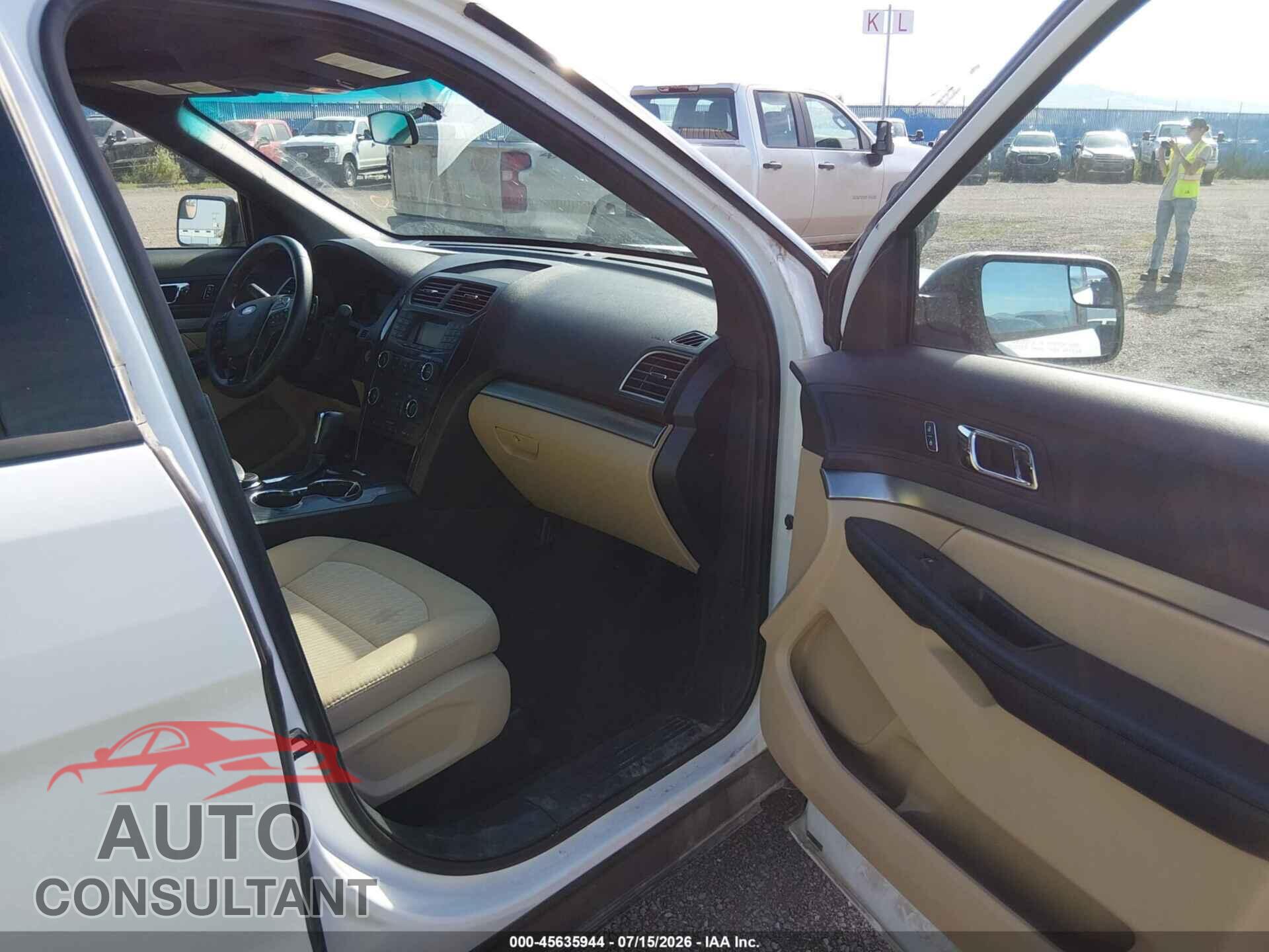 FORD EXPLORER 2017 - 1FM5K8B82HGD23157