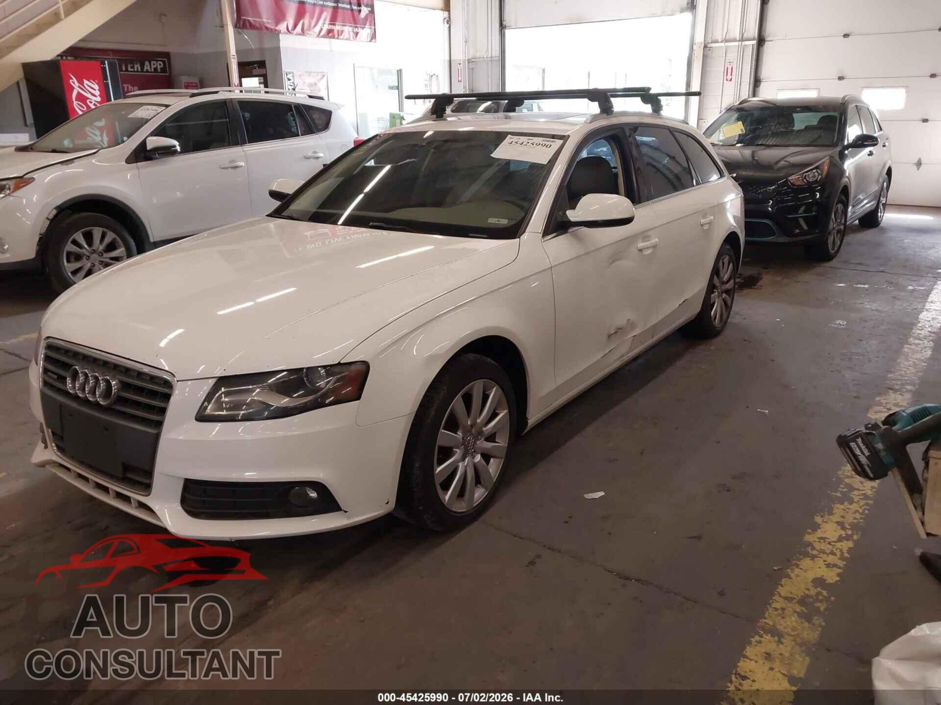 AUDI A4 2010 - WAUWFAFL2AA038175