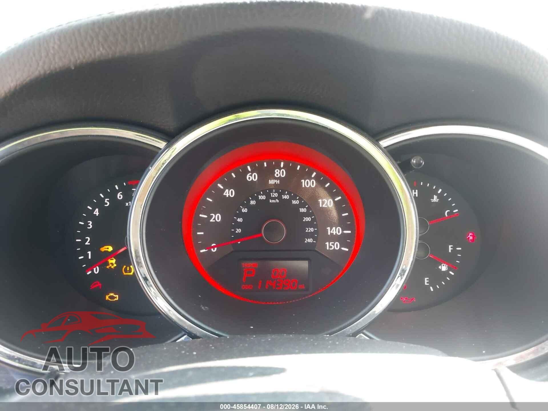 KIA SORENTO 2013 - 5XYKWDA25DG318596