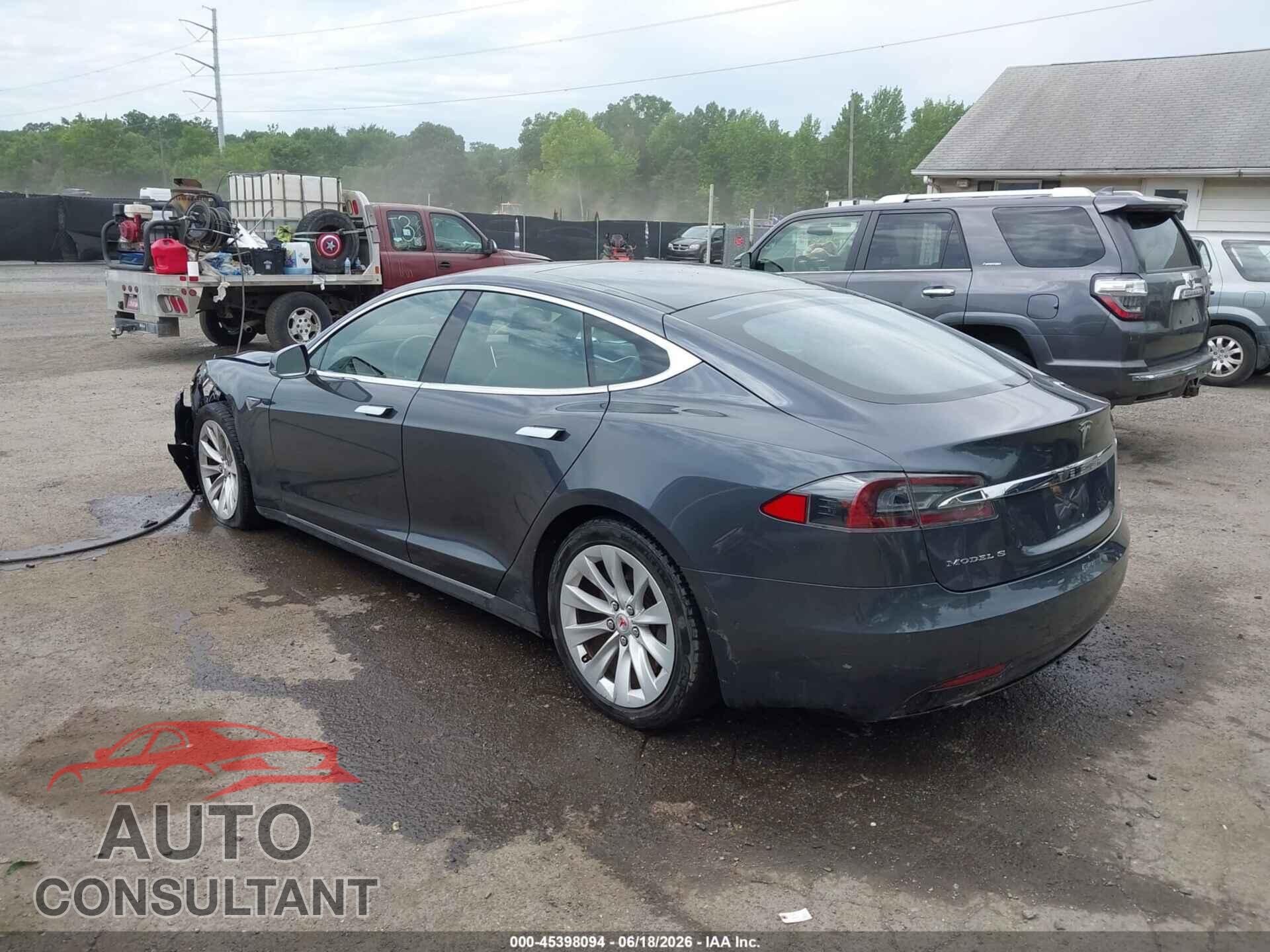TESLA MODEL S 2016 - 5YJSA1E23GF156552