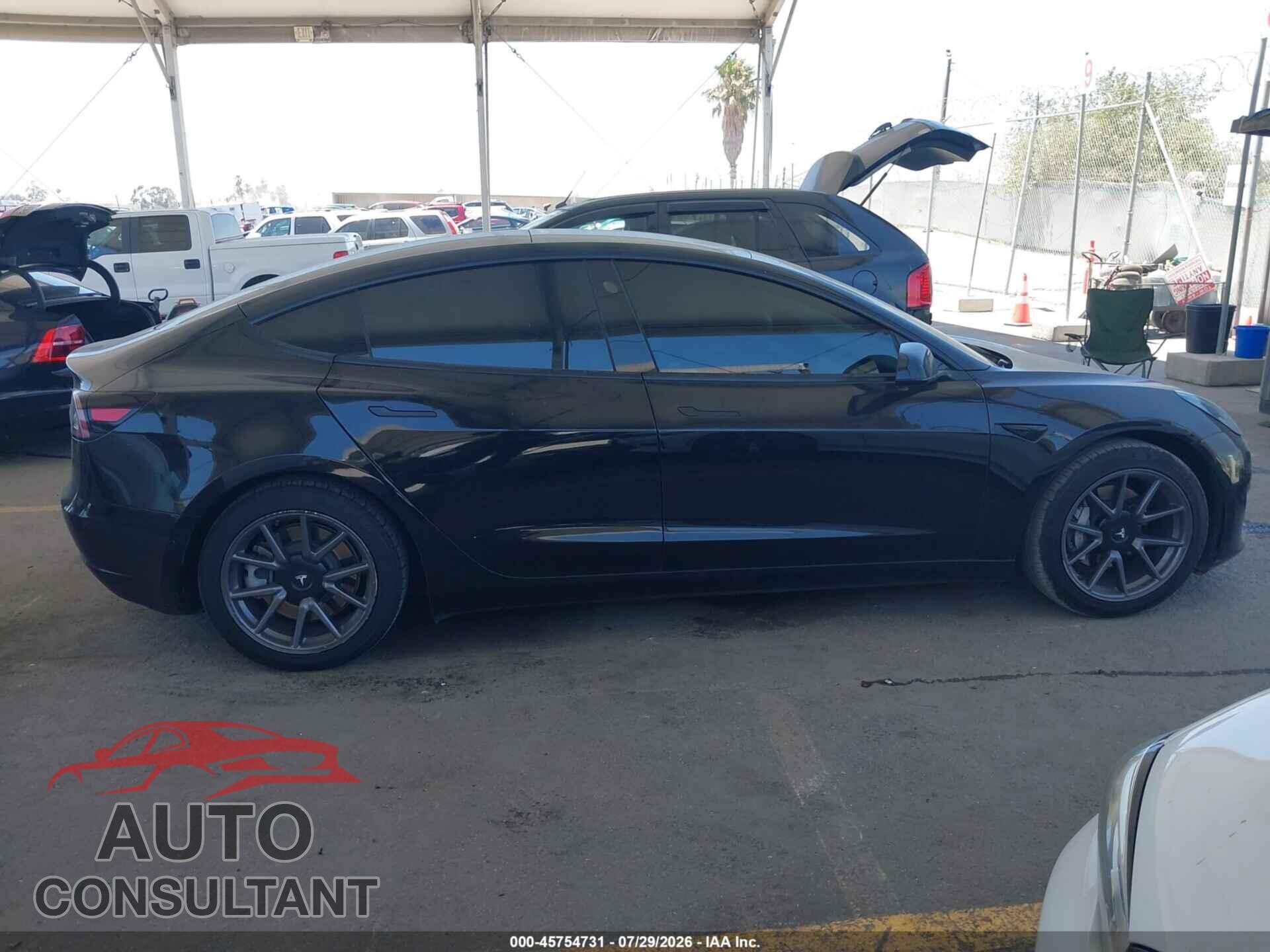 TESLA MODEL 3 2021 - 5YJ3E1EA4MF022158