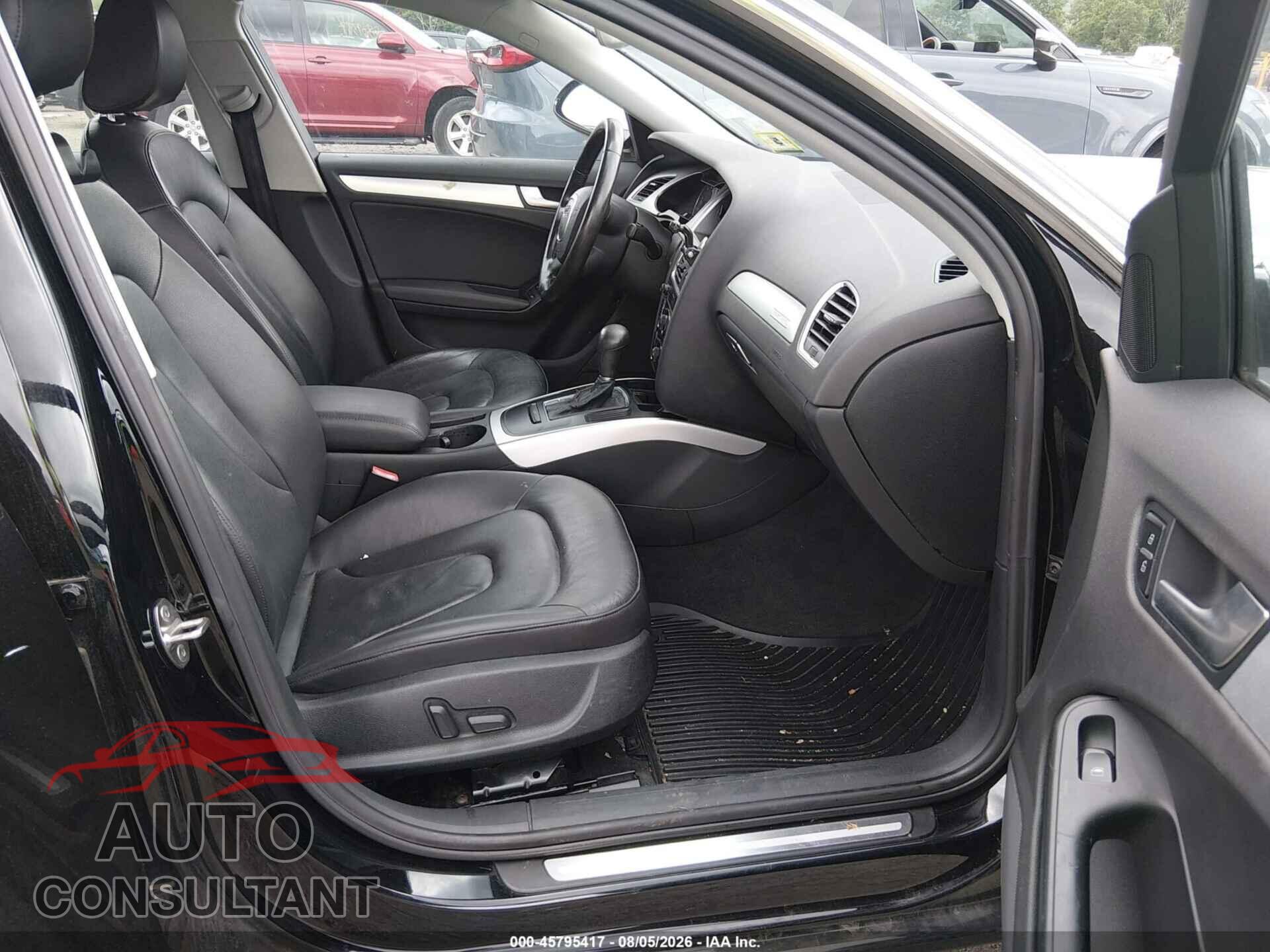 AUDI A4 2012 - WAUBFAFL3CN014171
