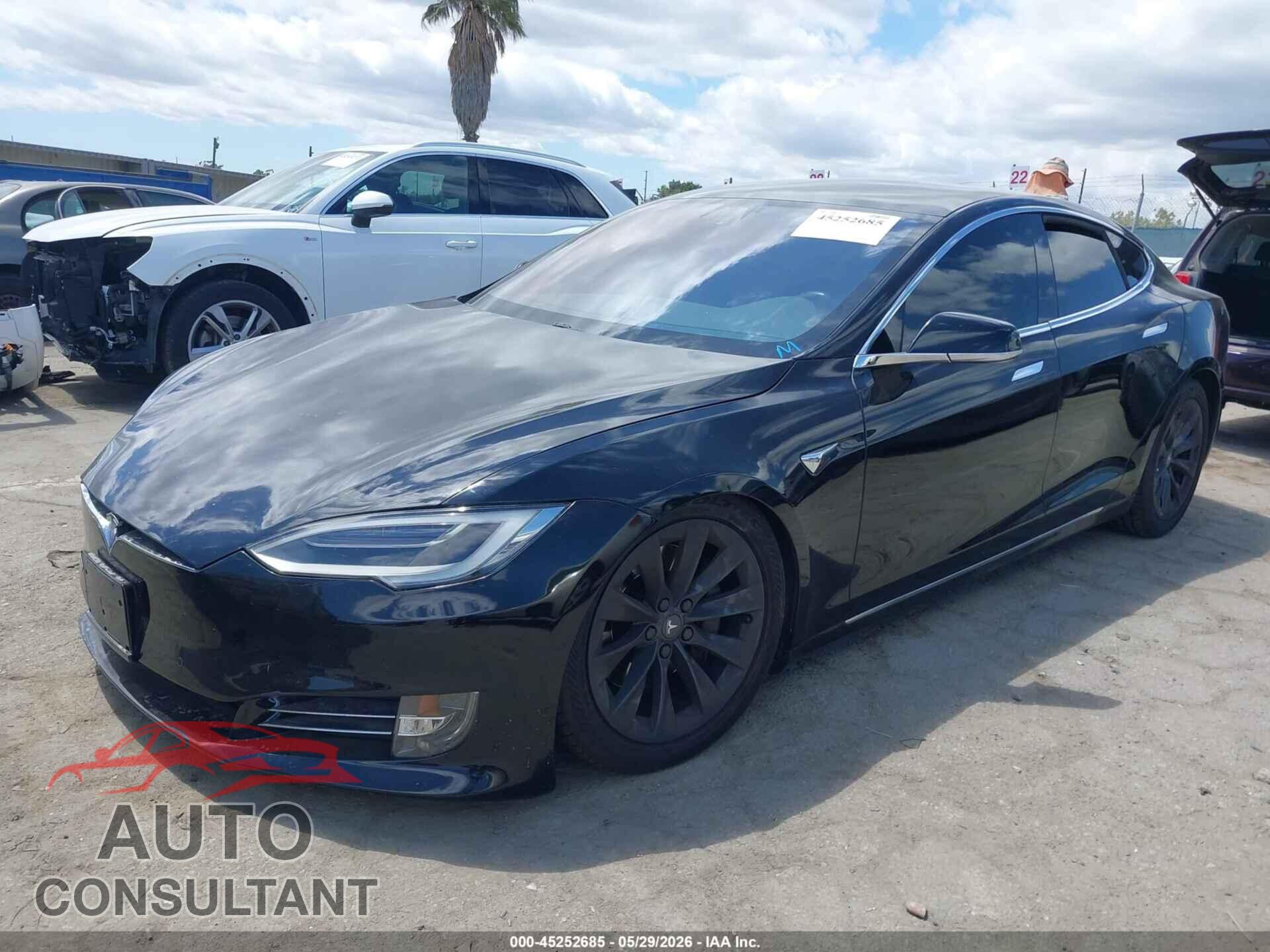 TESLA MODEL S 2019 - 5YJSA1E29KF306592
