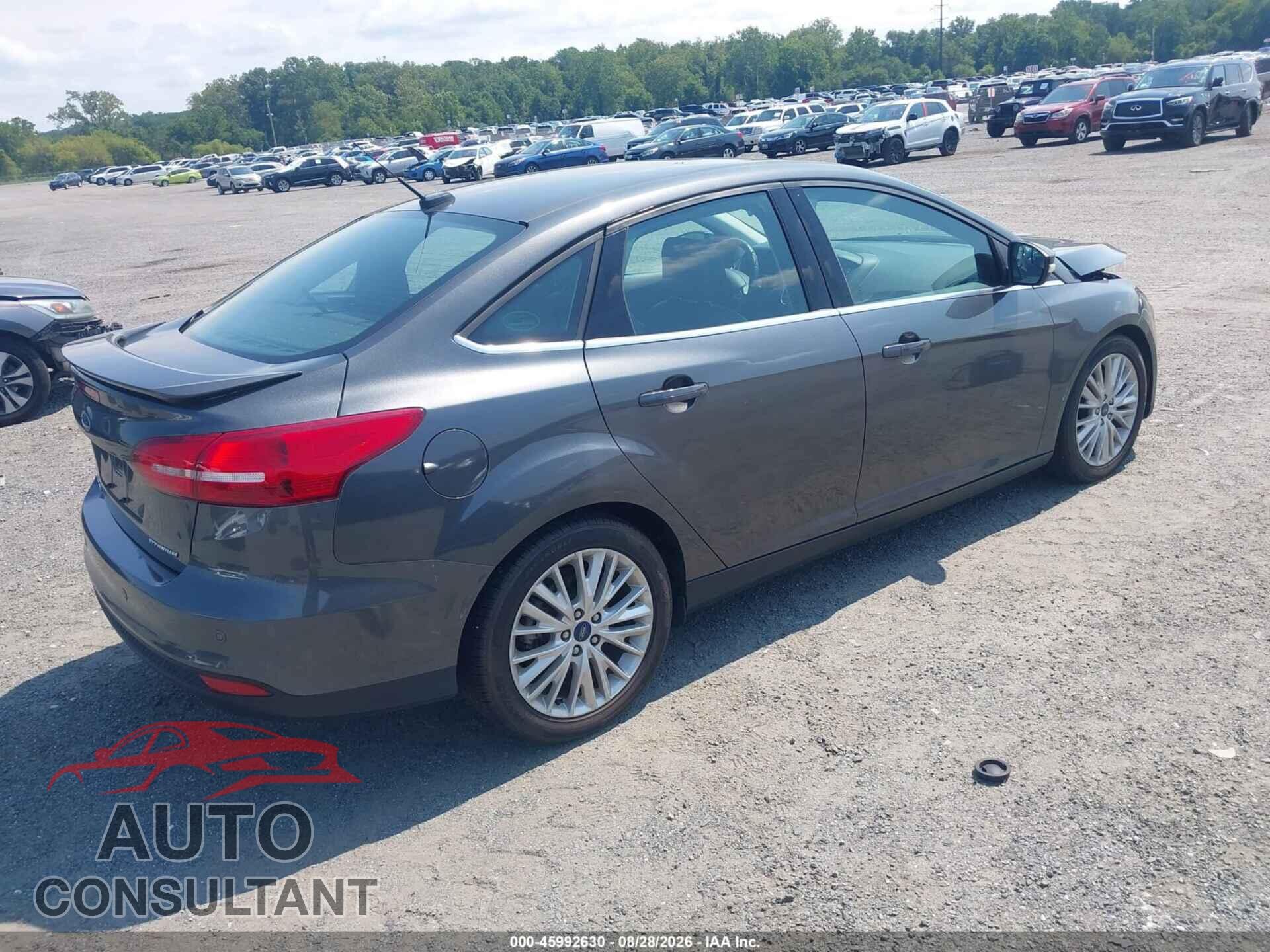 FORD FOCUS 2017 - 1FADP3J29HL282475