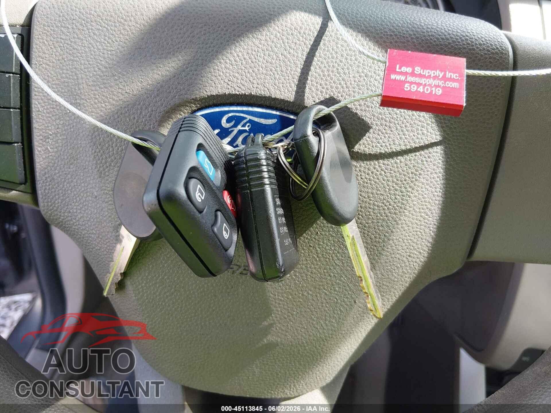 FORD FOCUS 2011 - 1FAHP3FN5BW159220