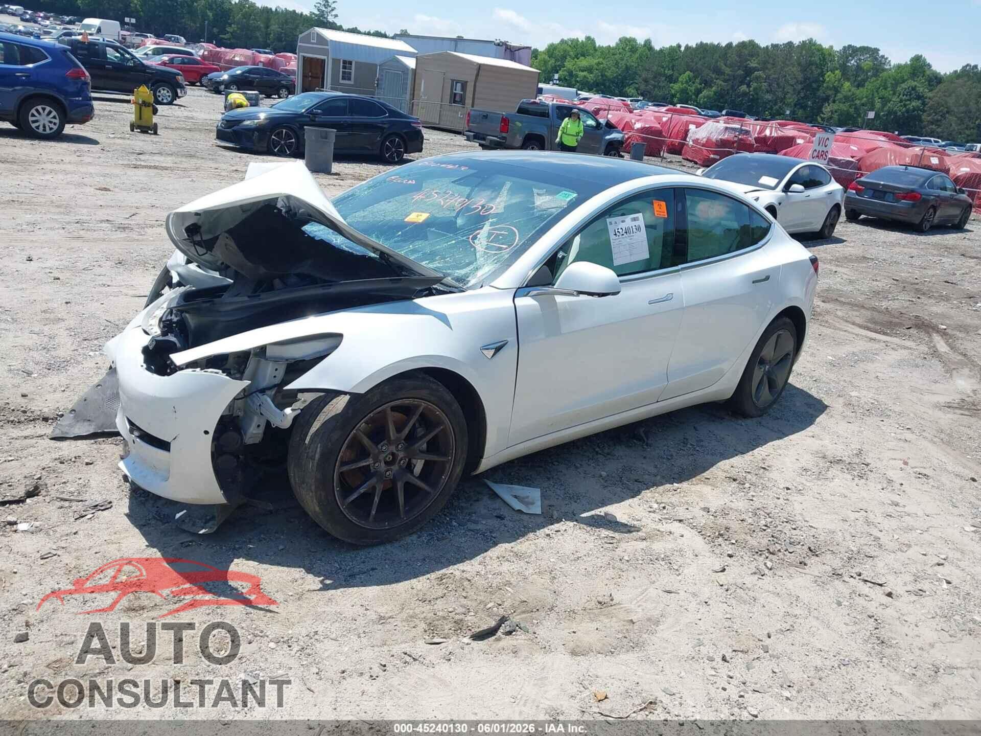 TESLA MODEL 3 2019 - 5YJ3E1EB3KF494714