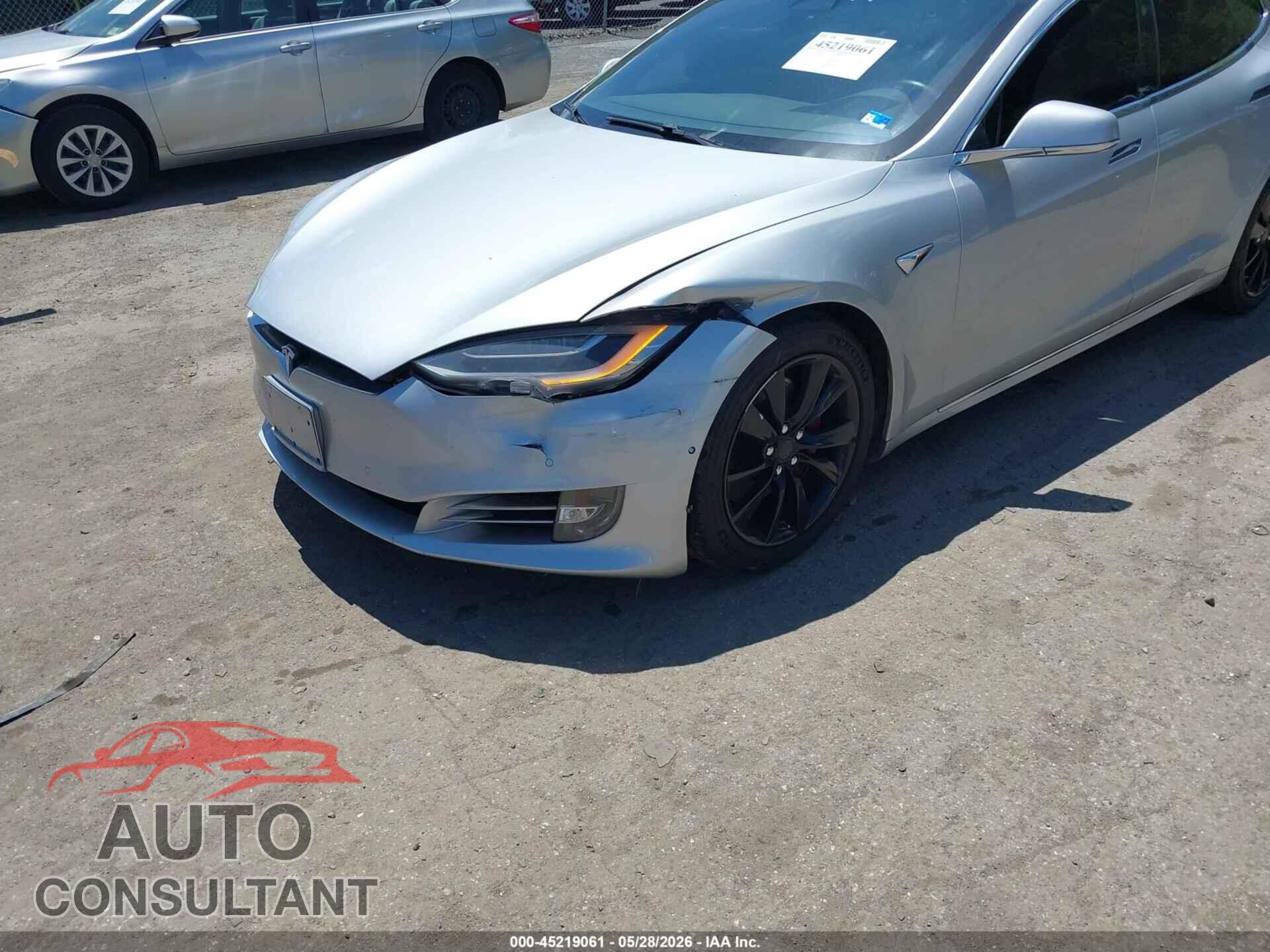 TESLA MODEL S 2017 - 5YJSA1E22HF183744