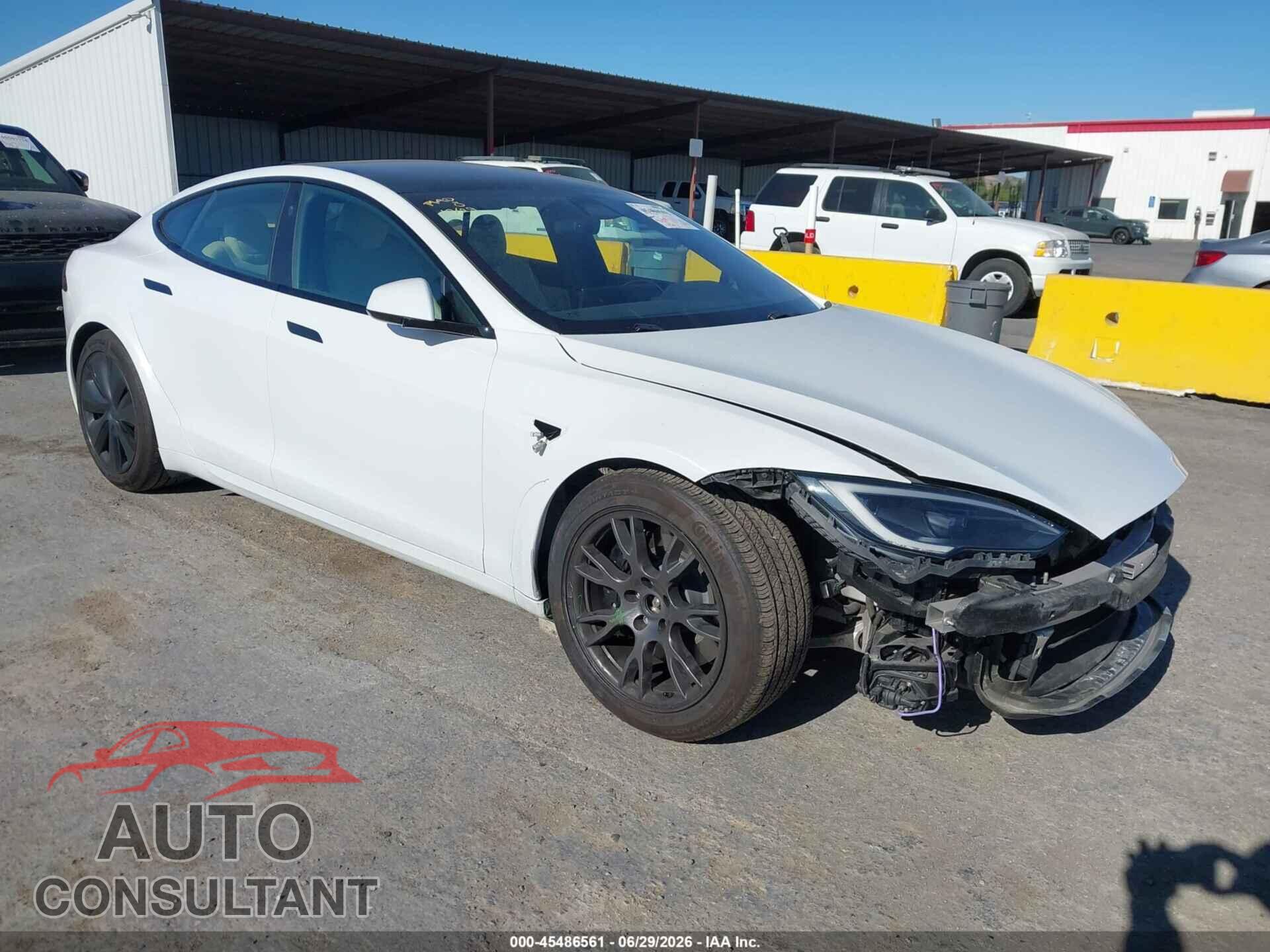 TESLA MODEL S 2015 - 5YJSA1H20FF100272