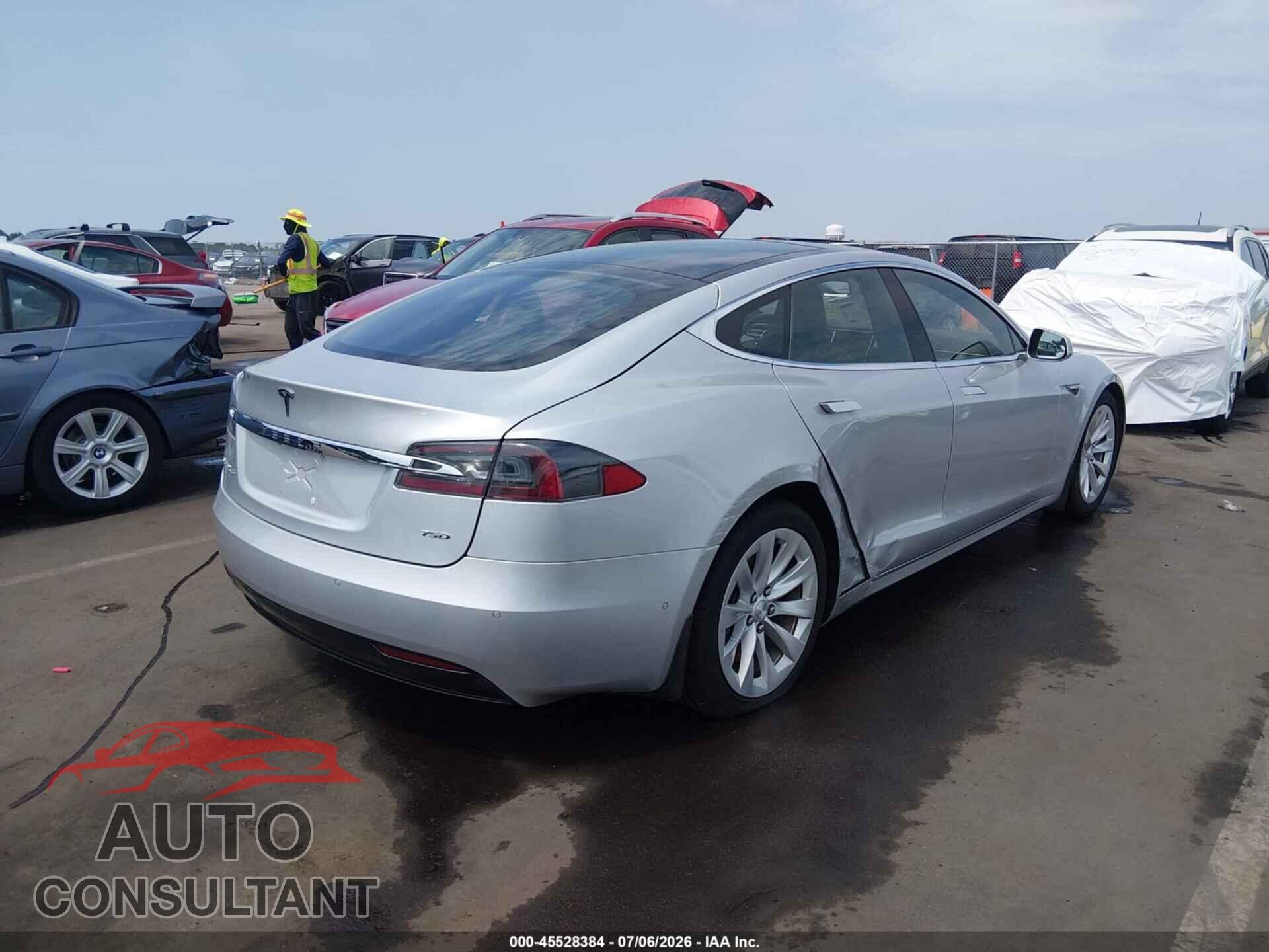 TESLA MODEL S 2016 - 5YJSA1E20GF152572