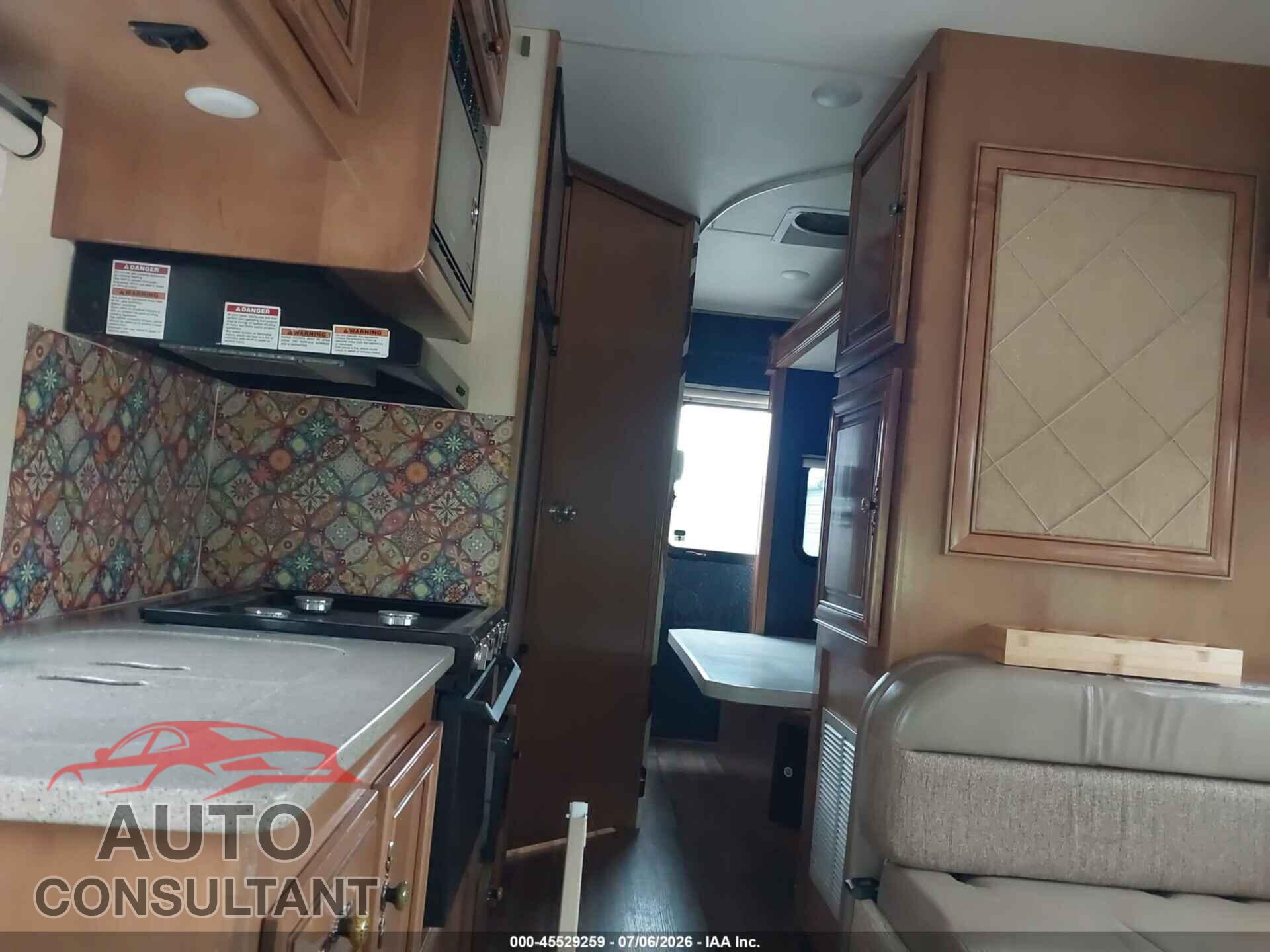 FORD E-450 CUTAWAY 2017 - 1FDXE4FSXHDC09987