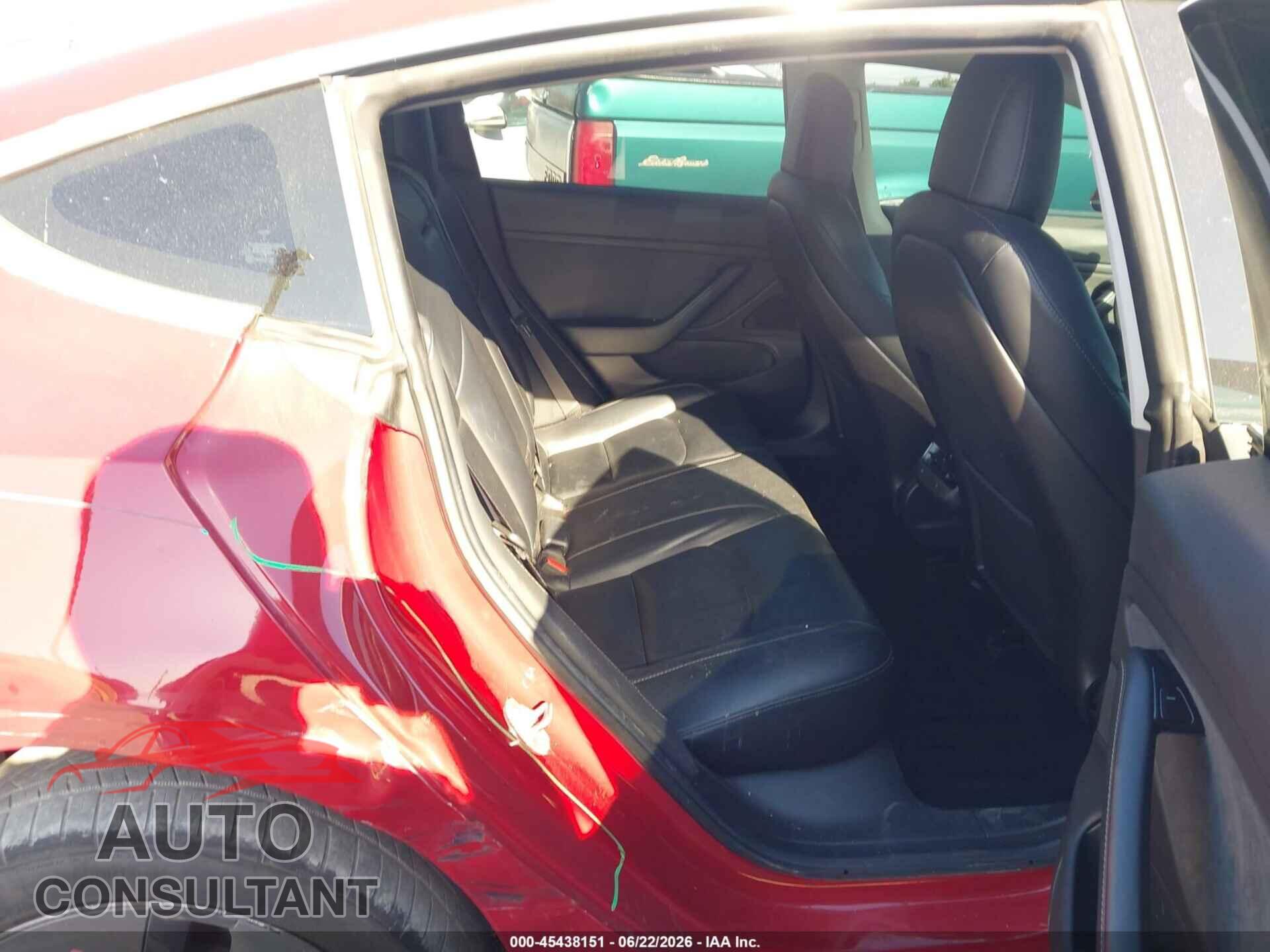 TESLA MODEL 3 2019 - 5YJ3E1EA9KF396536