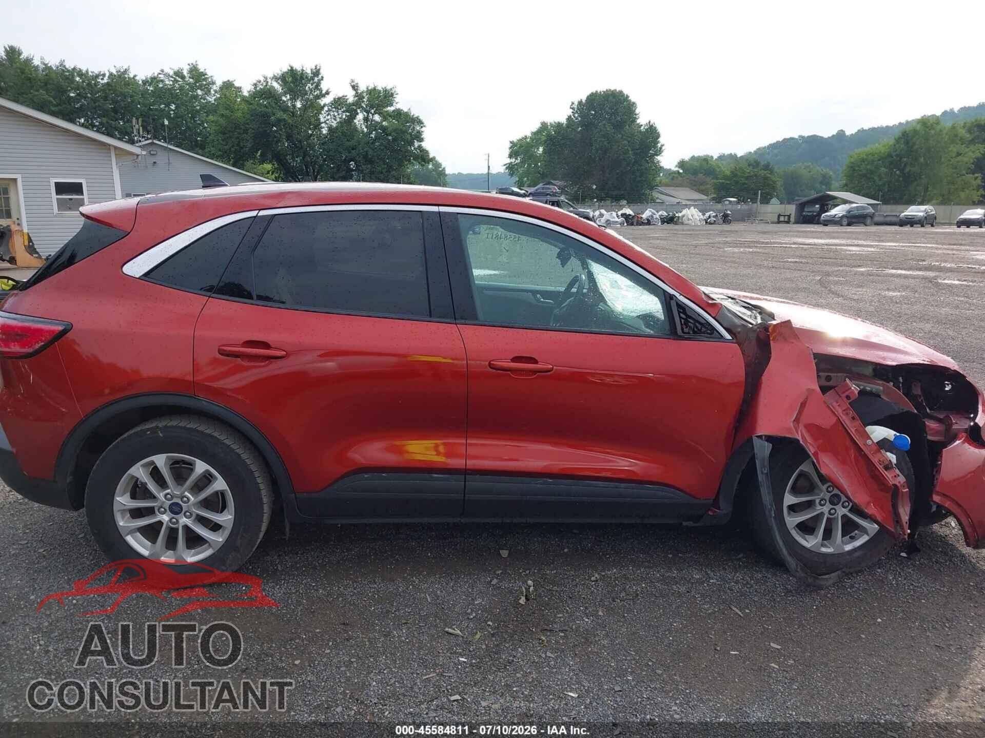 FORD ESCAPE 2020 - 1FMCU0G60LUA27655