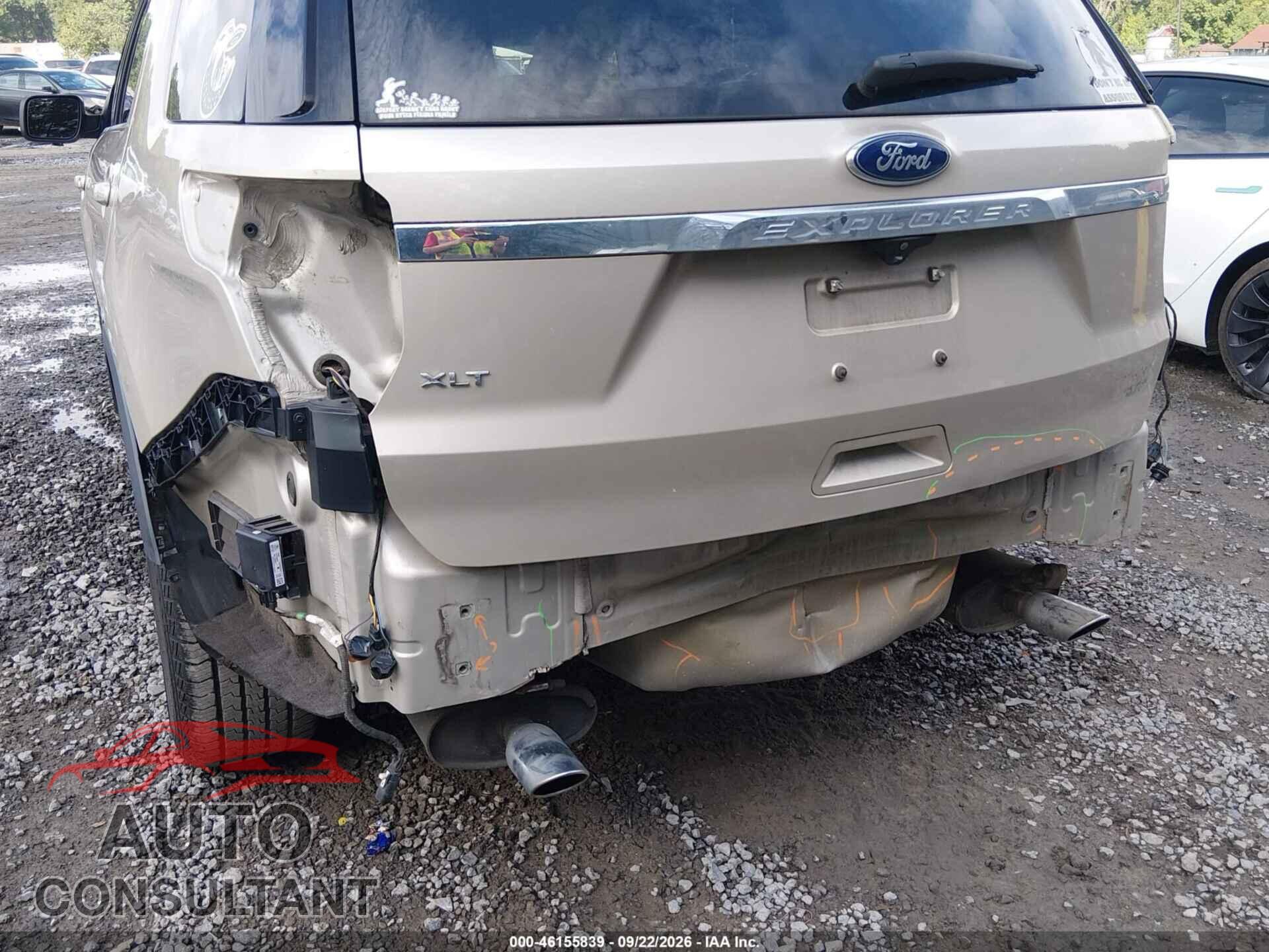 FORD EXPLORER 2017 - 1FM5K7D88HGA31780