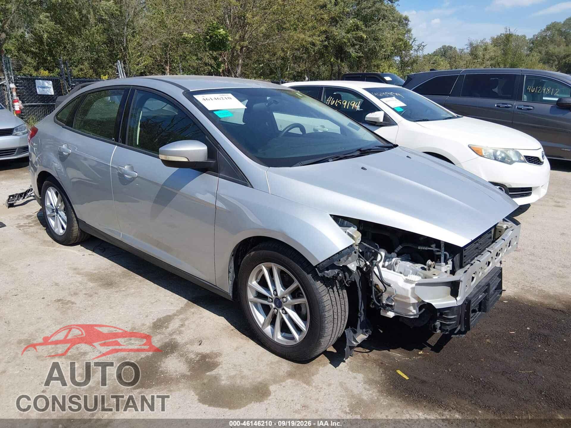 FORD FOCUS 2015 - 1FADP3F21FL270035