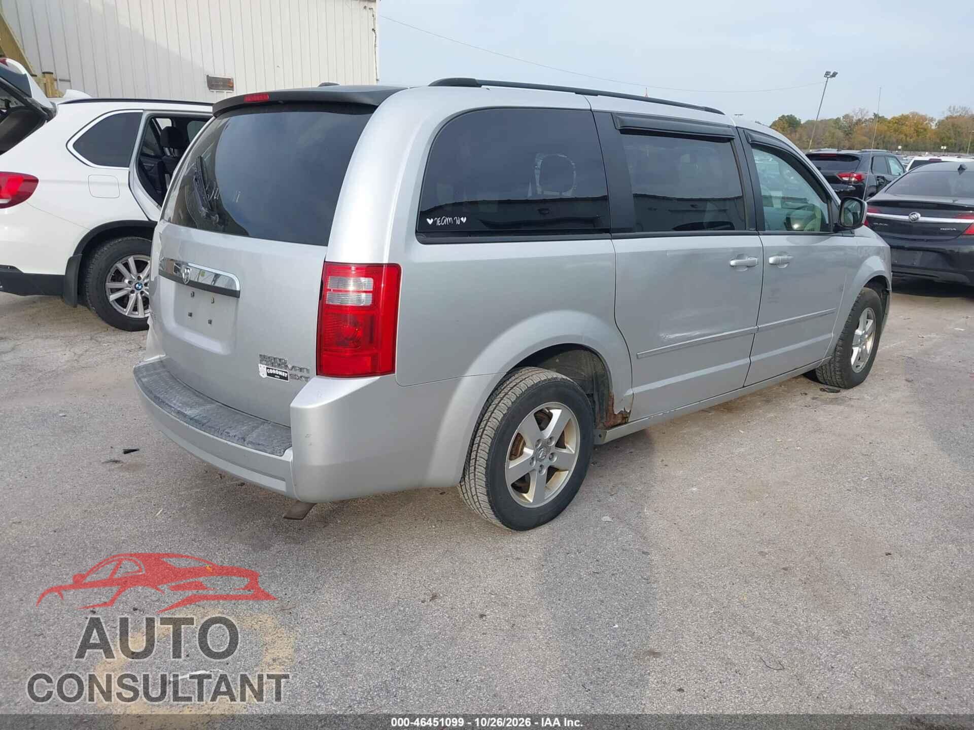 DODGE GRAND CARAVAN 2010 - 2D4RN5D11AR409367