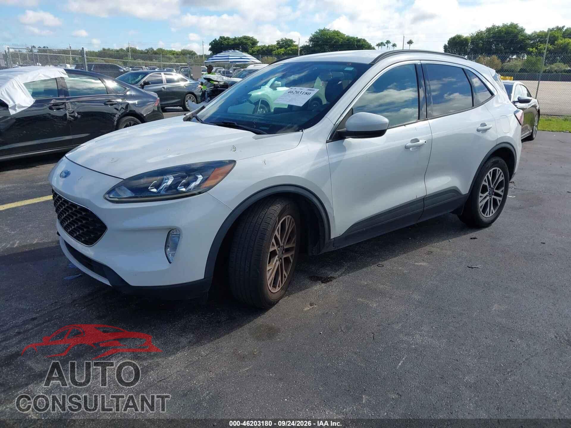 FORD ESCAPE 2020 - 1FMCU0H69LUA23814
