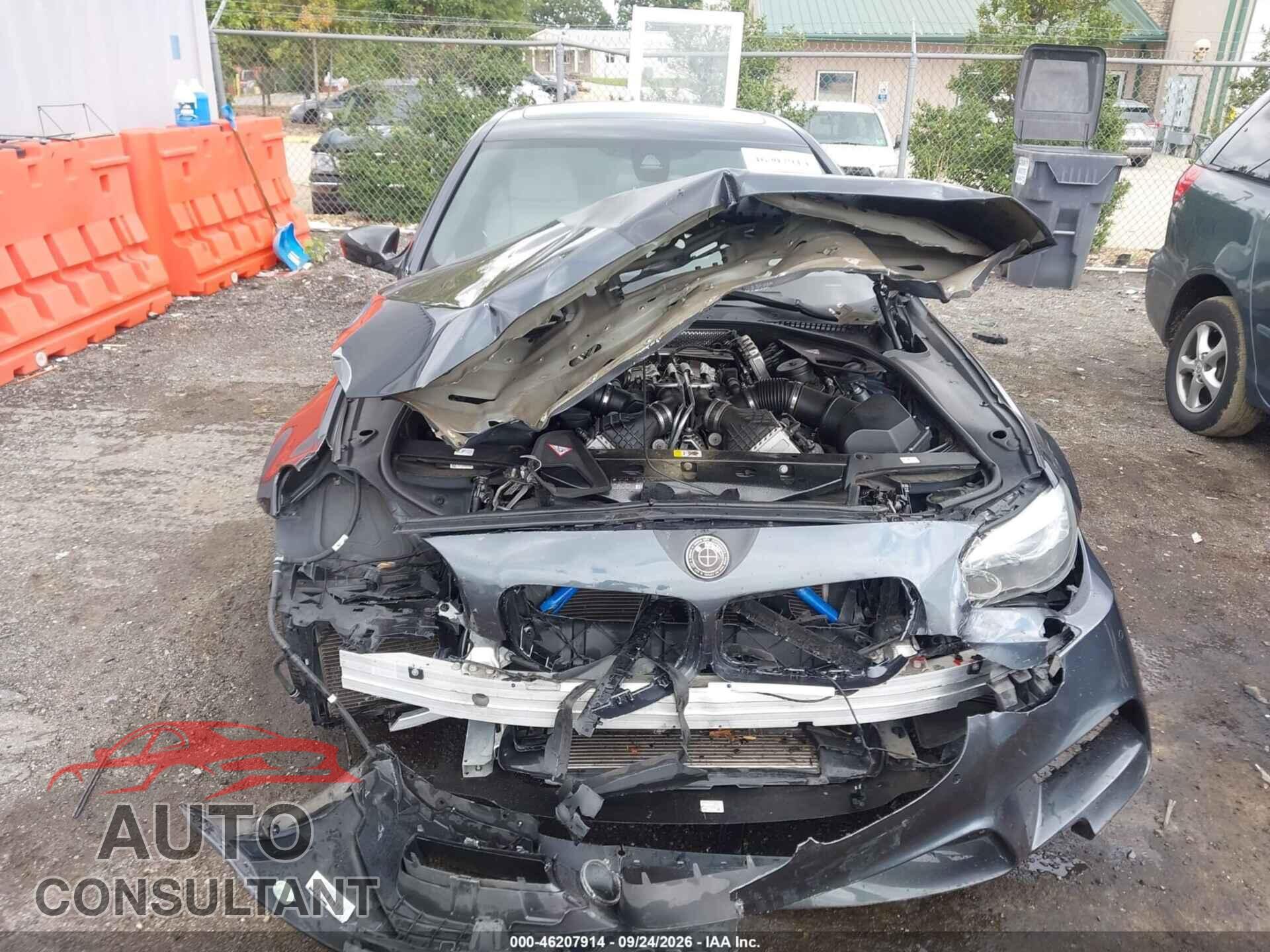 BMW M5 2013 - WBSFV9C57DD096854