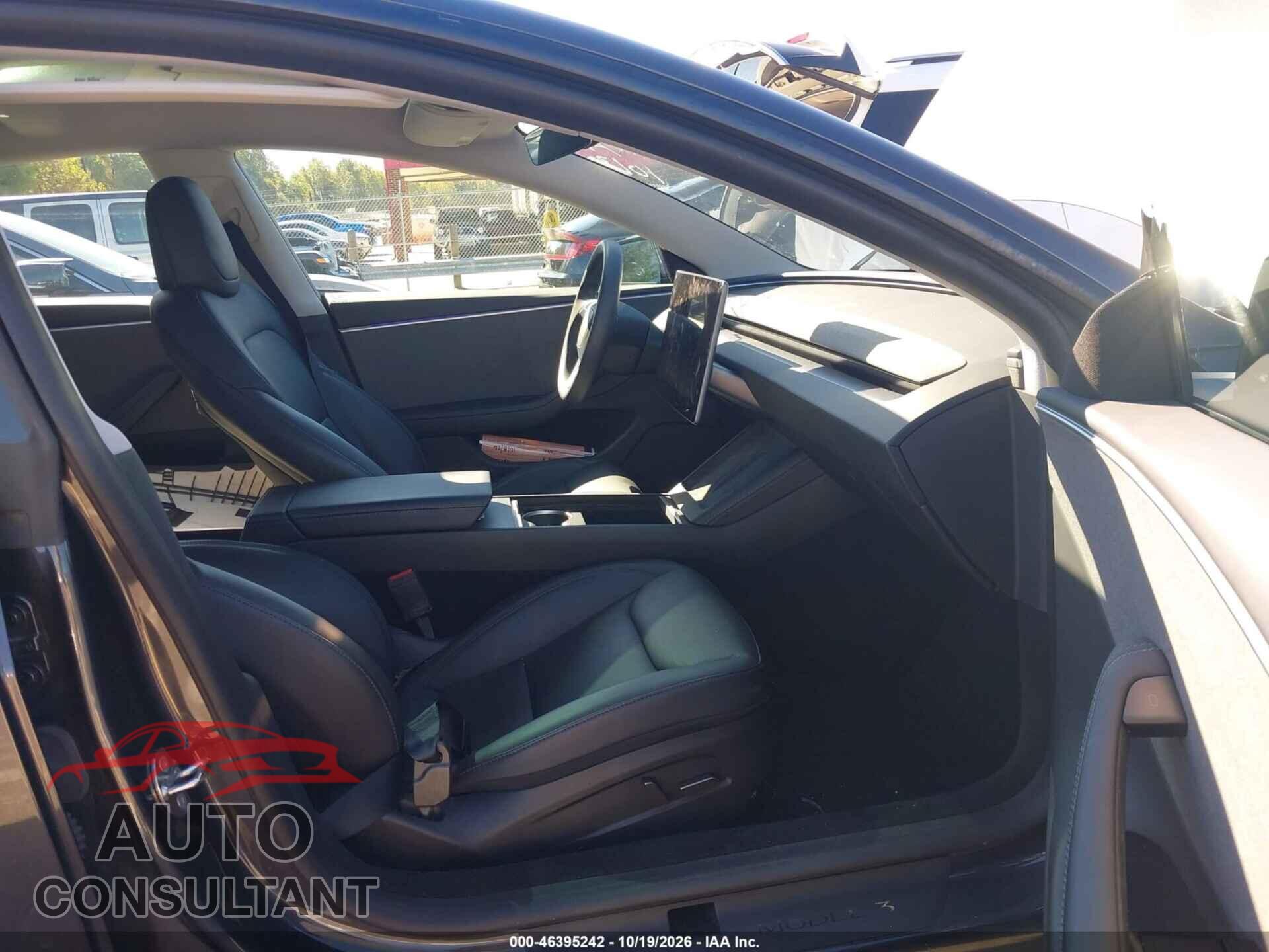 TESLA MODEL 3 2024 - 5YJ3E1EA2RF766574
