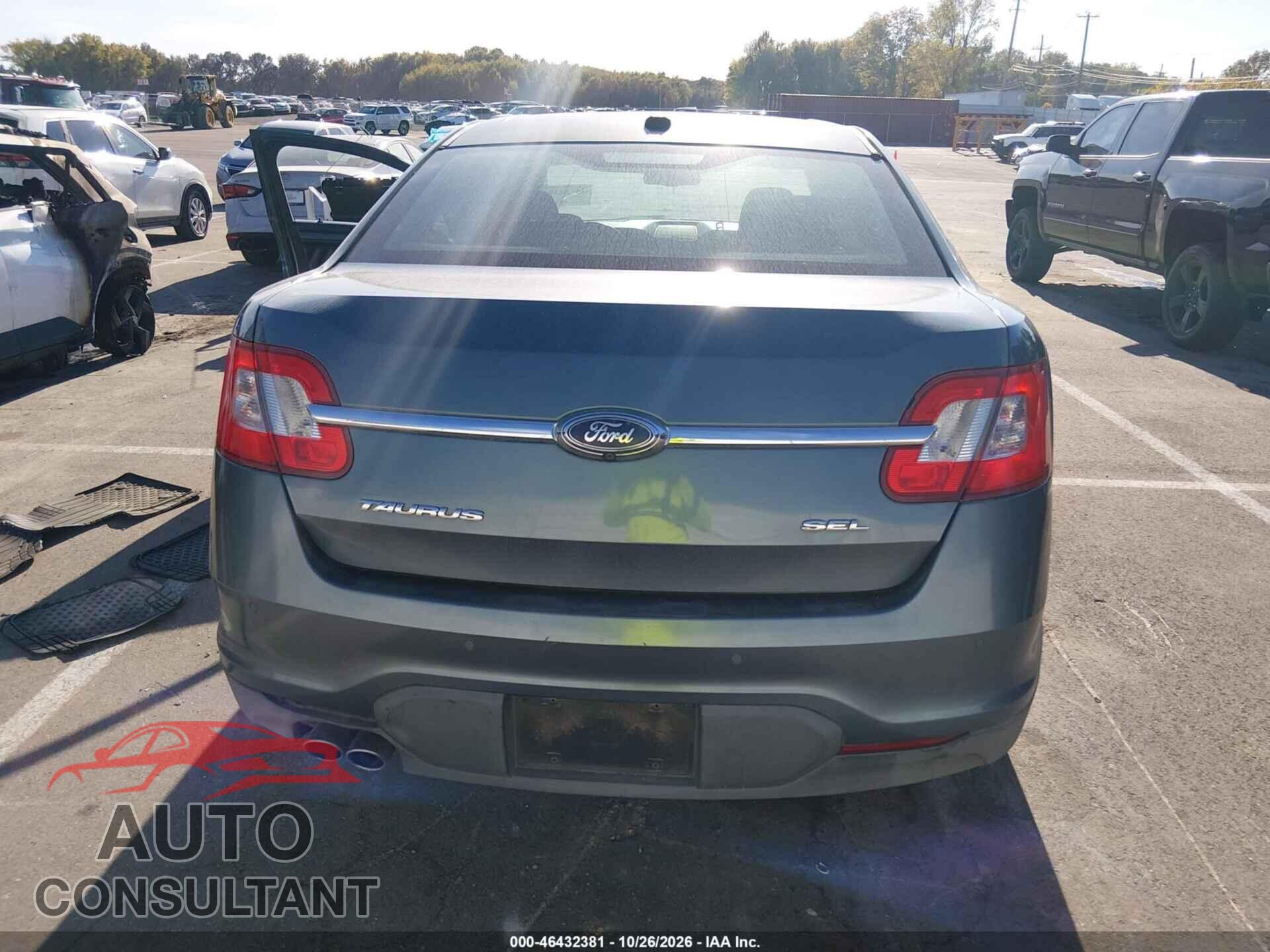 FORD TAURUS 2010 - 1FAHP2EW4AG137335