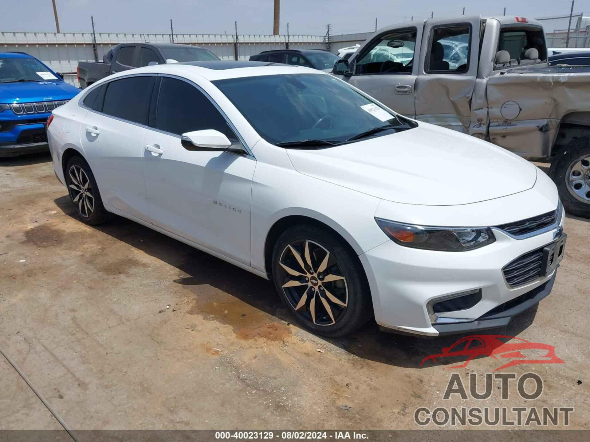 CHEVROLET MALIBU 2018 - 1G1ZD5ST3JF108653