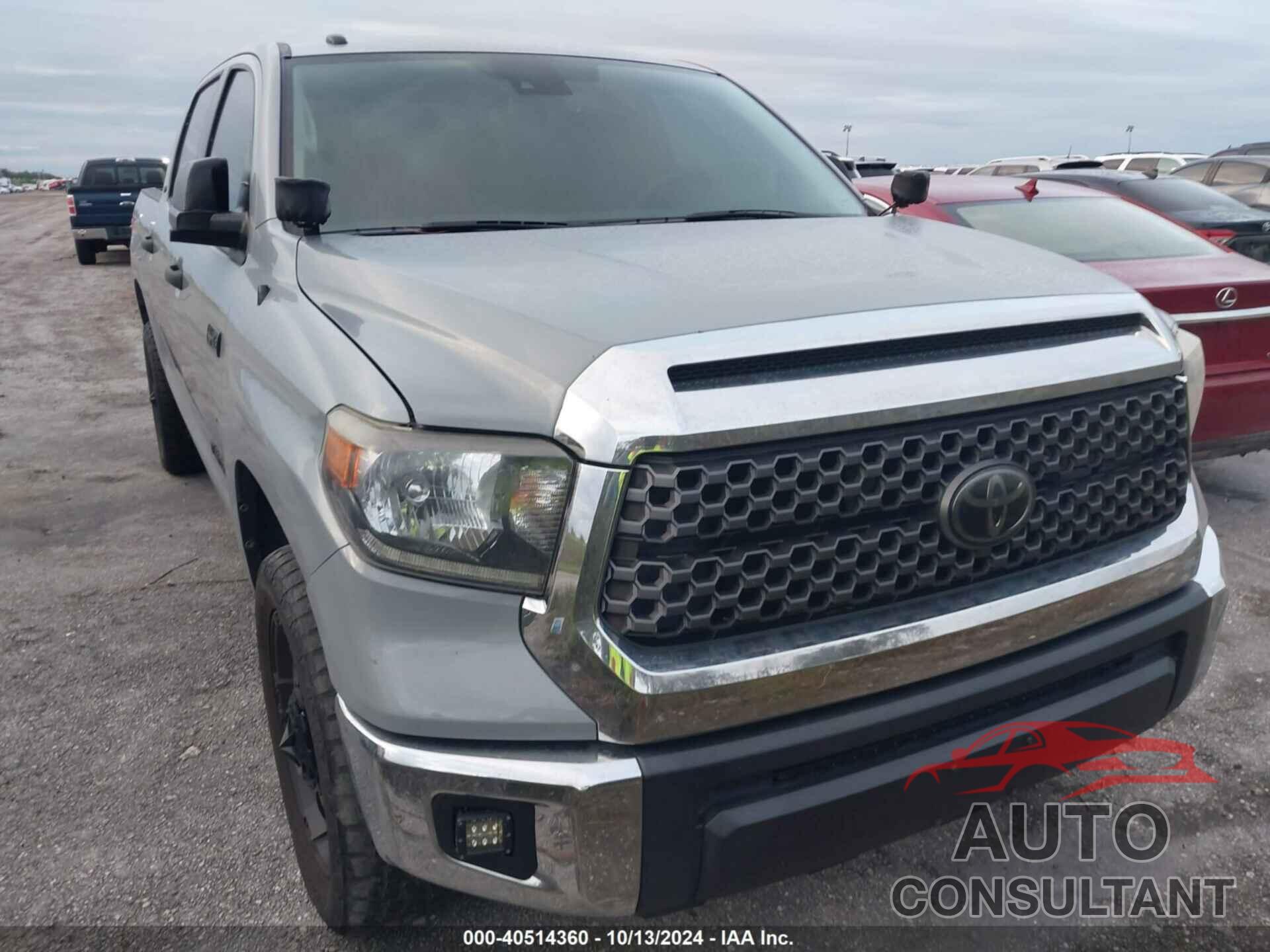 TOYOTA TUNDRA 2019 - 5TFDW5F13KX779305