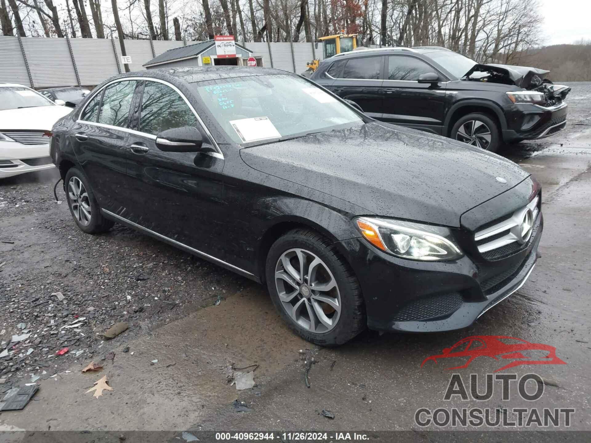 MERCEDES-BENZ C 300 2015 - 55SWF4KBXFU029805