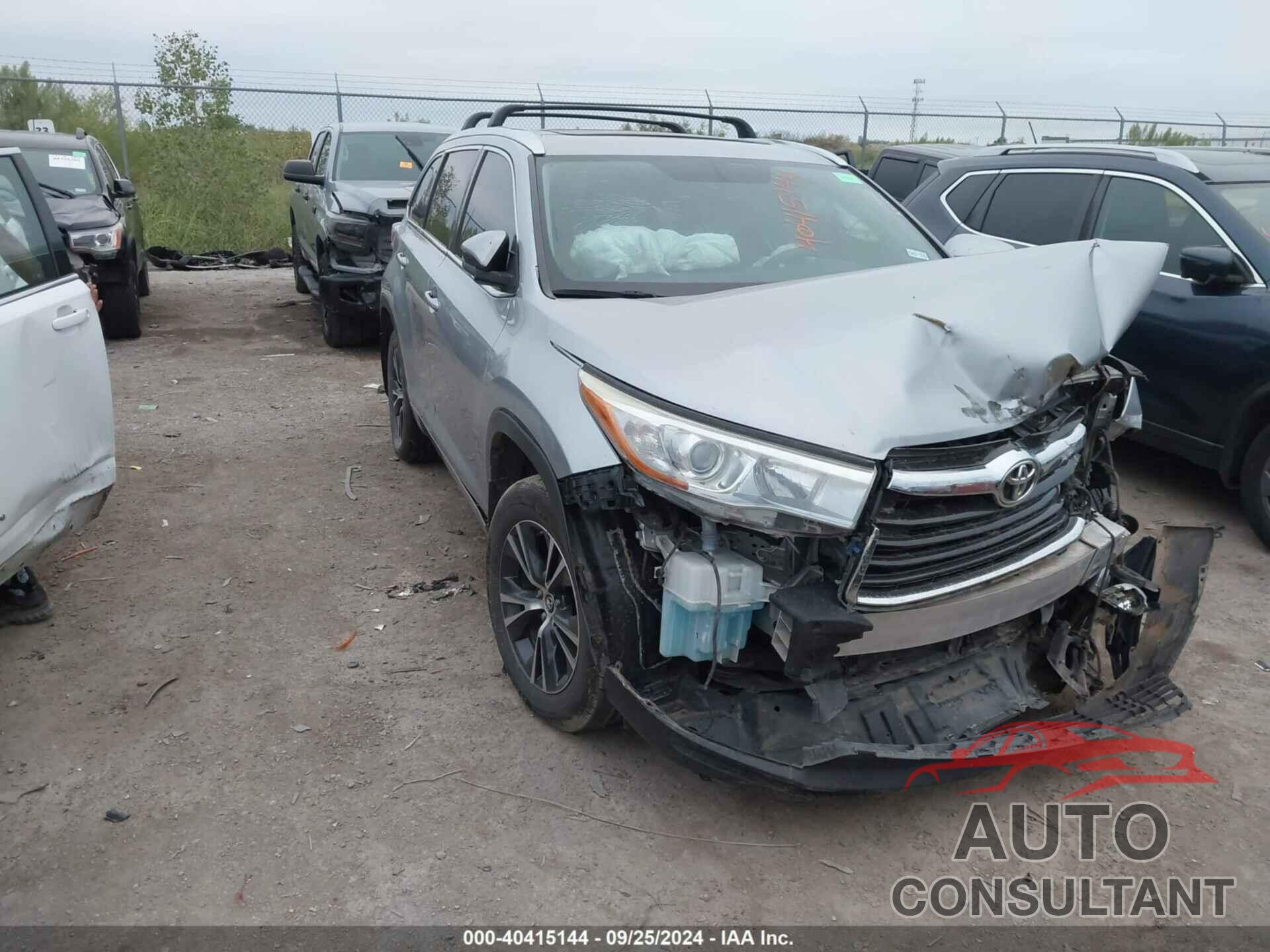 TOYOTA HIGHLANDER 2016 - 5TDJKRFH4GS237209