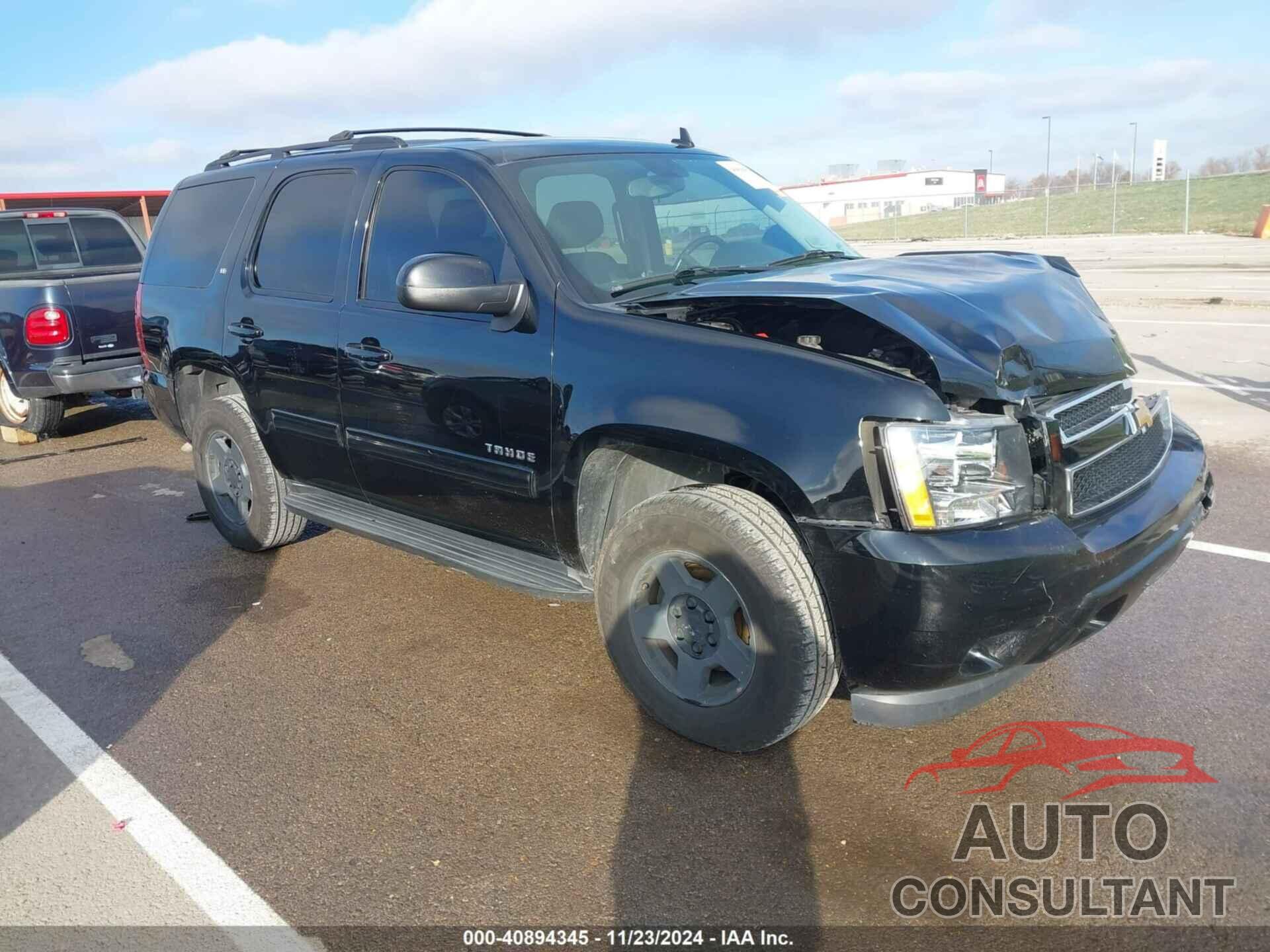 CHEVROLET TAHOE 2013 - 1GNSKBE05DR234814