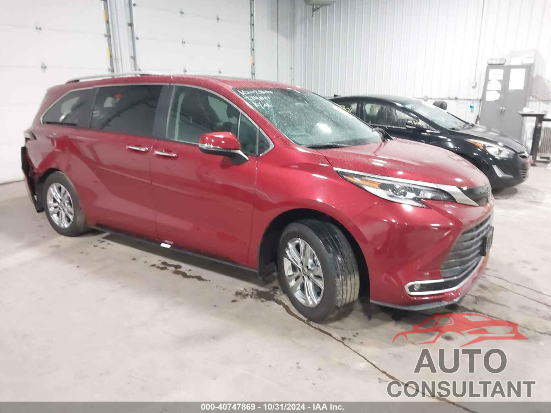 TOYOTA SIENNA 2022 - 5TDESKFC9NS055256