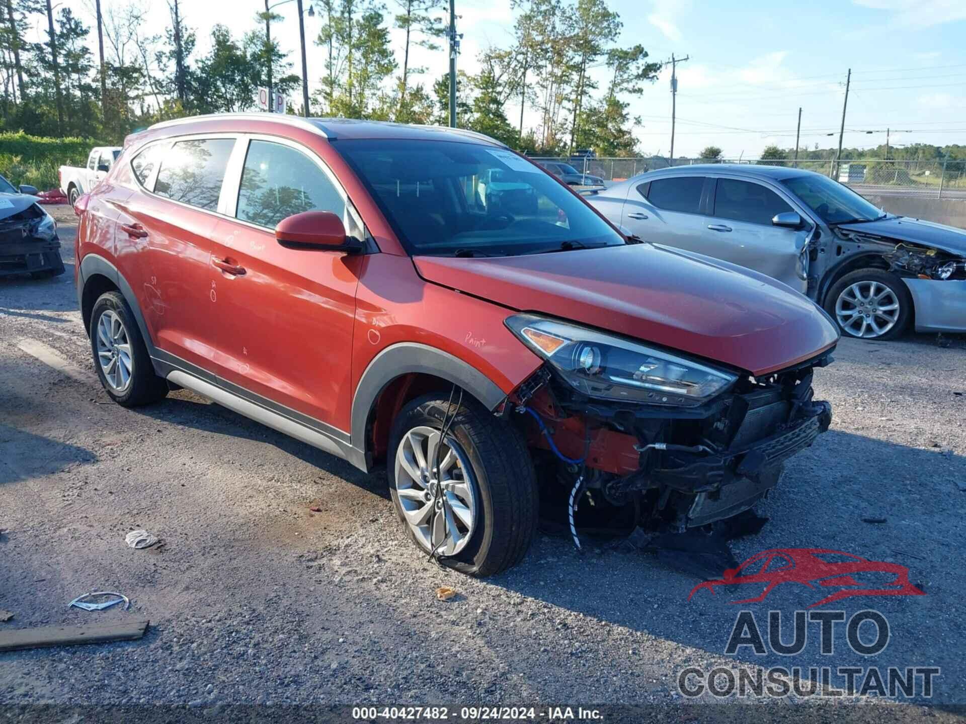 HYUNDAI TUCSON 2017 - KM8J33A41HU273835