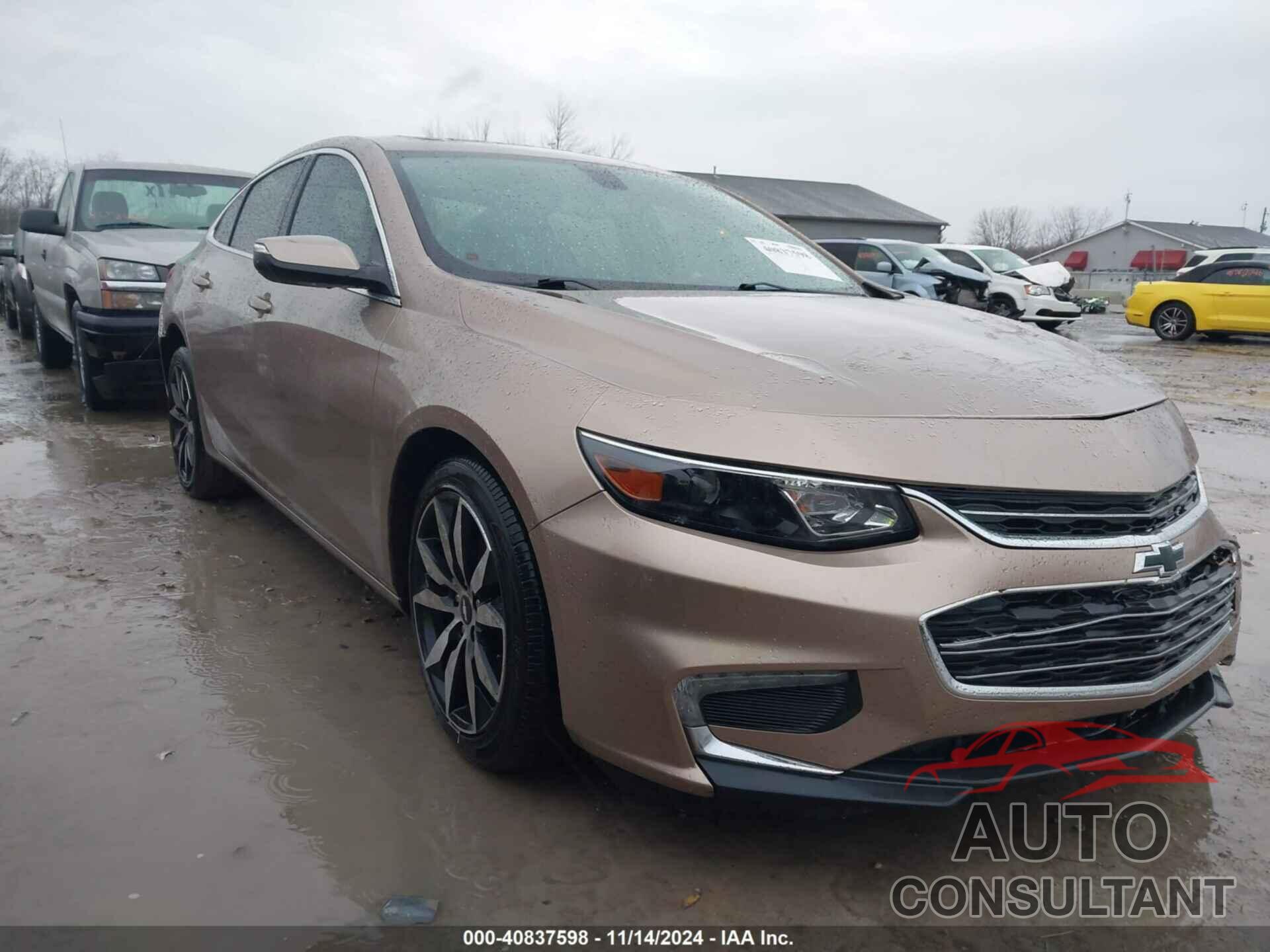 CHEVROLET MALIBU 2018 - 1G1ZD5ST3JF136680