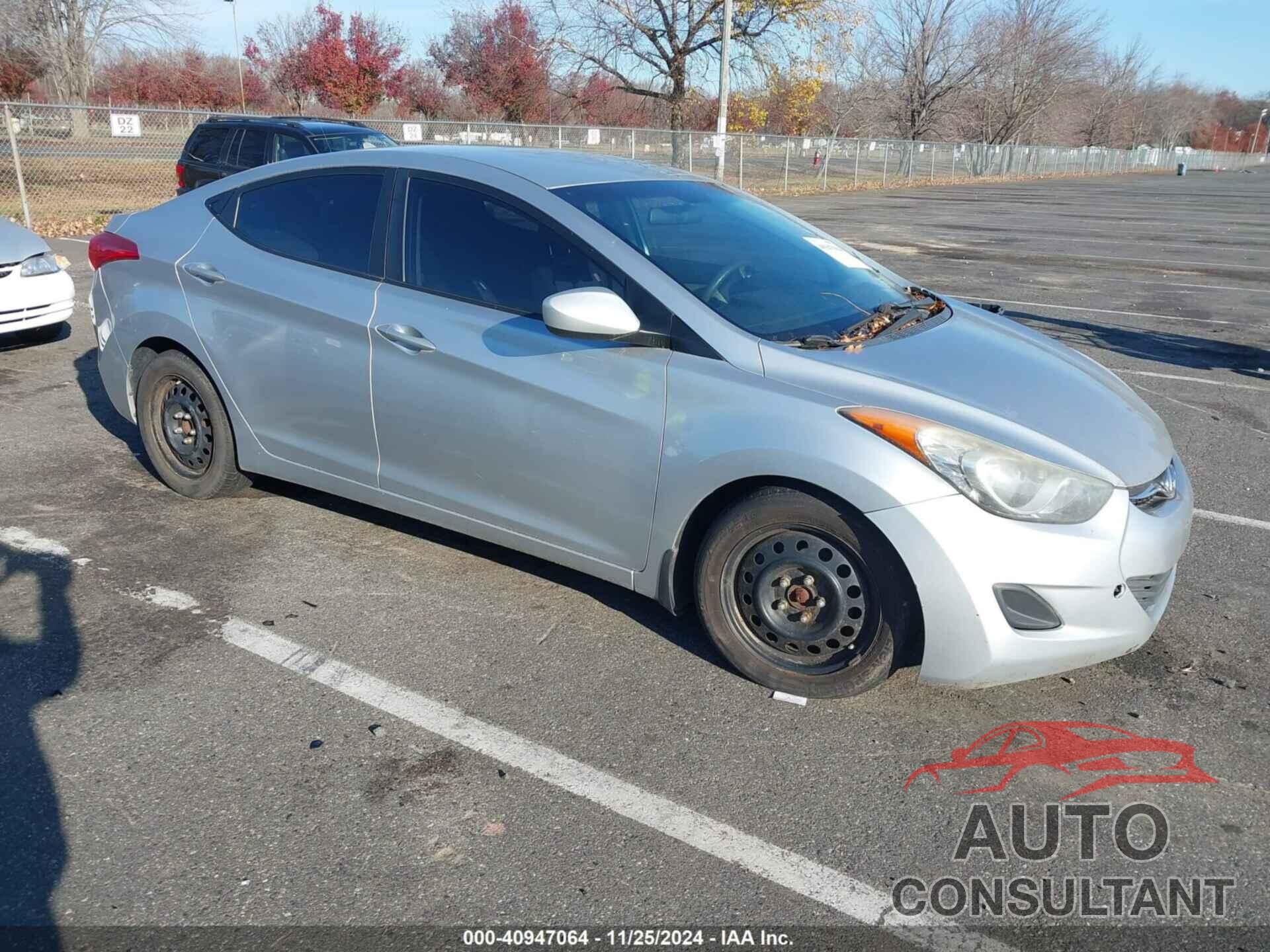 HYUNDAI ELANTRA 2012 - 5NPDH4AE0CH147034