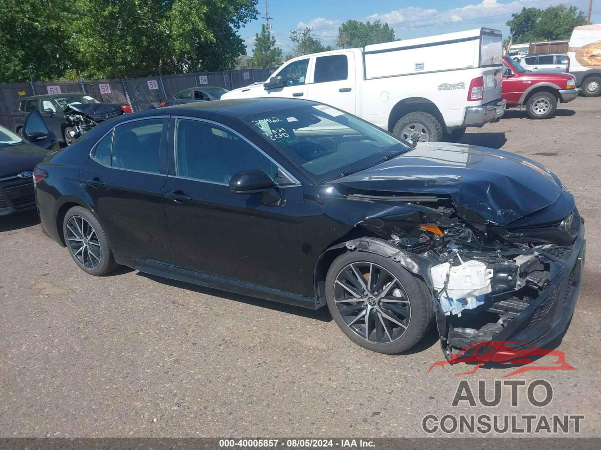 TOYOTA CAMRY 2021 - 4T1G11AK6MU464325