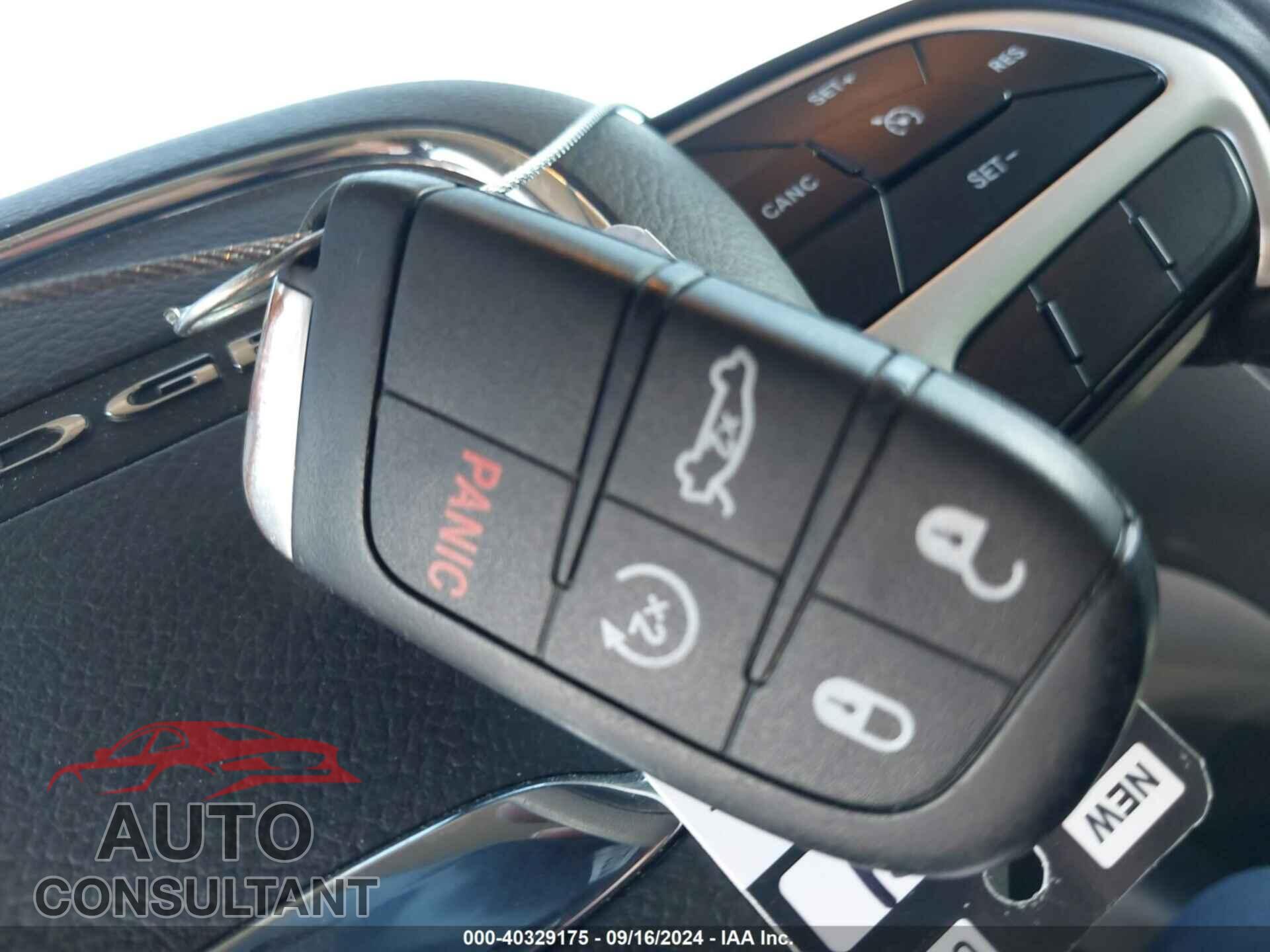 DODGE DURANGO 2017 - 1C4RDJDG9HC870171