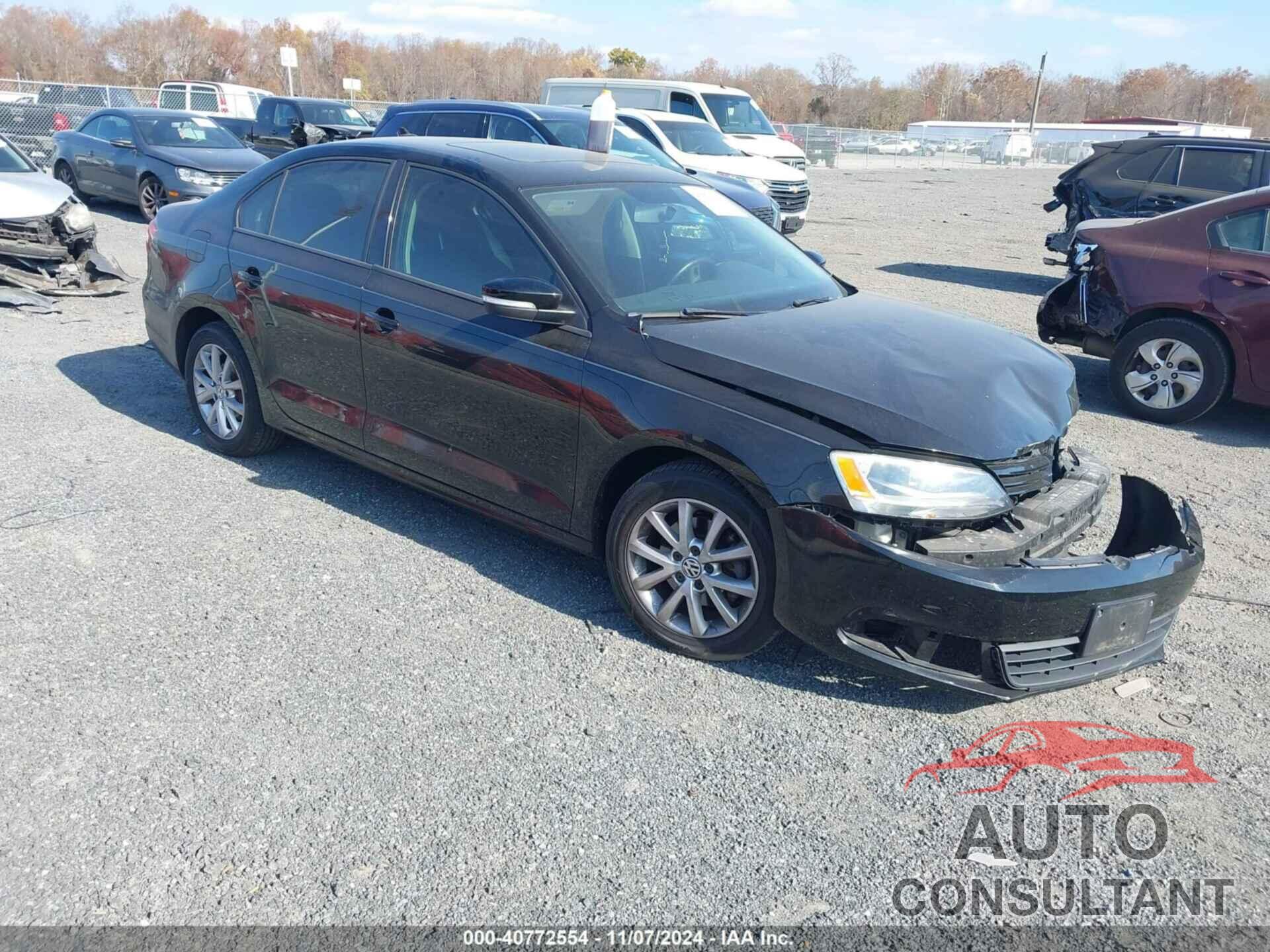 VOLKSWAGEN JETTA 2011 - 3VWDZ7AJ2BM319730
