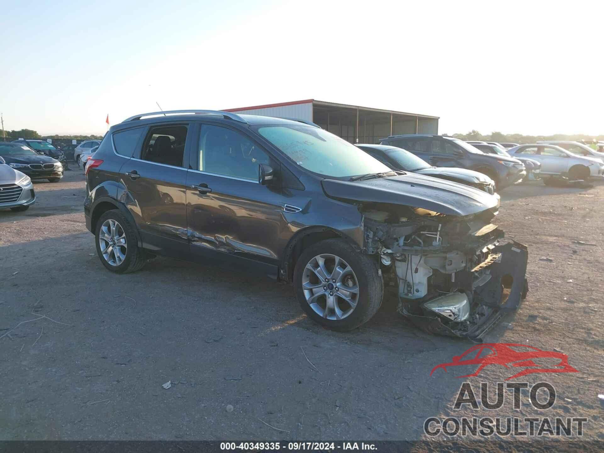 FORD ESCAPE 2015 - 1FMCU0JX1FUC24999