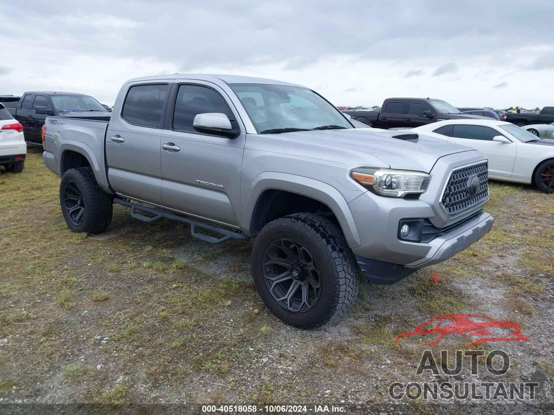 TOYOTA TACOMA 2018 - 5TFAZ5CN0JX059024