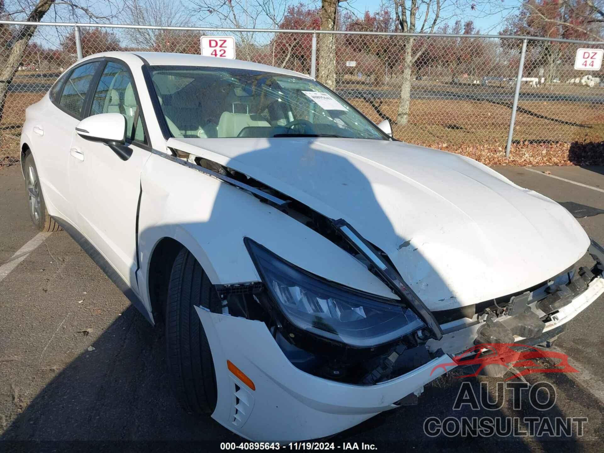 HYUNDAI SONATA 2022 - KMHL64JA0NA233111