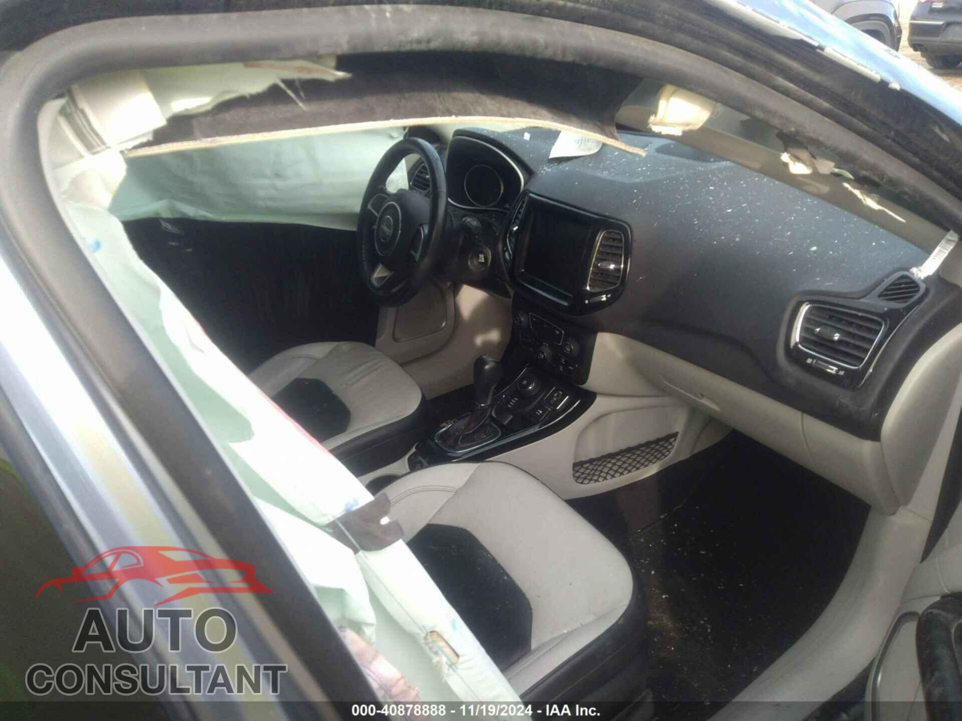 JEEP COMPASS 2018 - 3C4NJDCB3JT262848