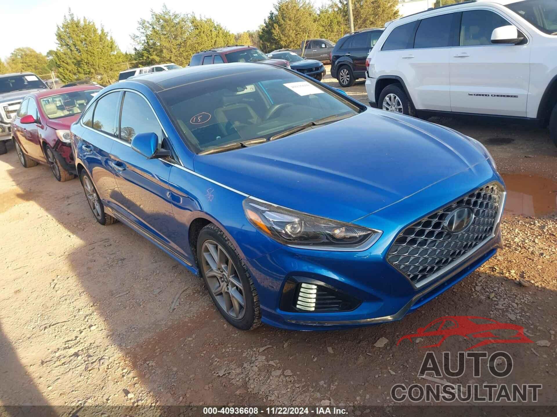 HYUNDAI SONATA 2018 - 5NPE34AB3JH711409