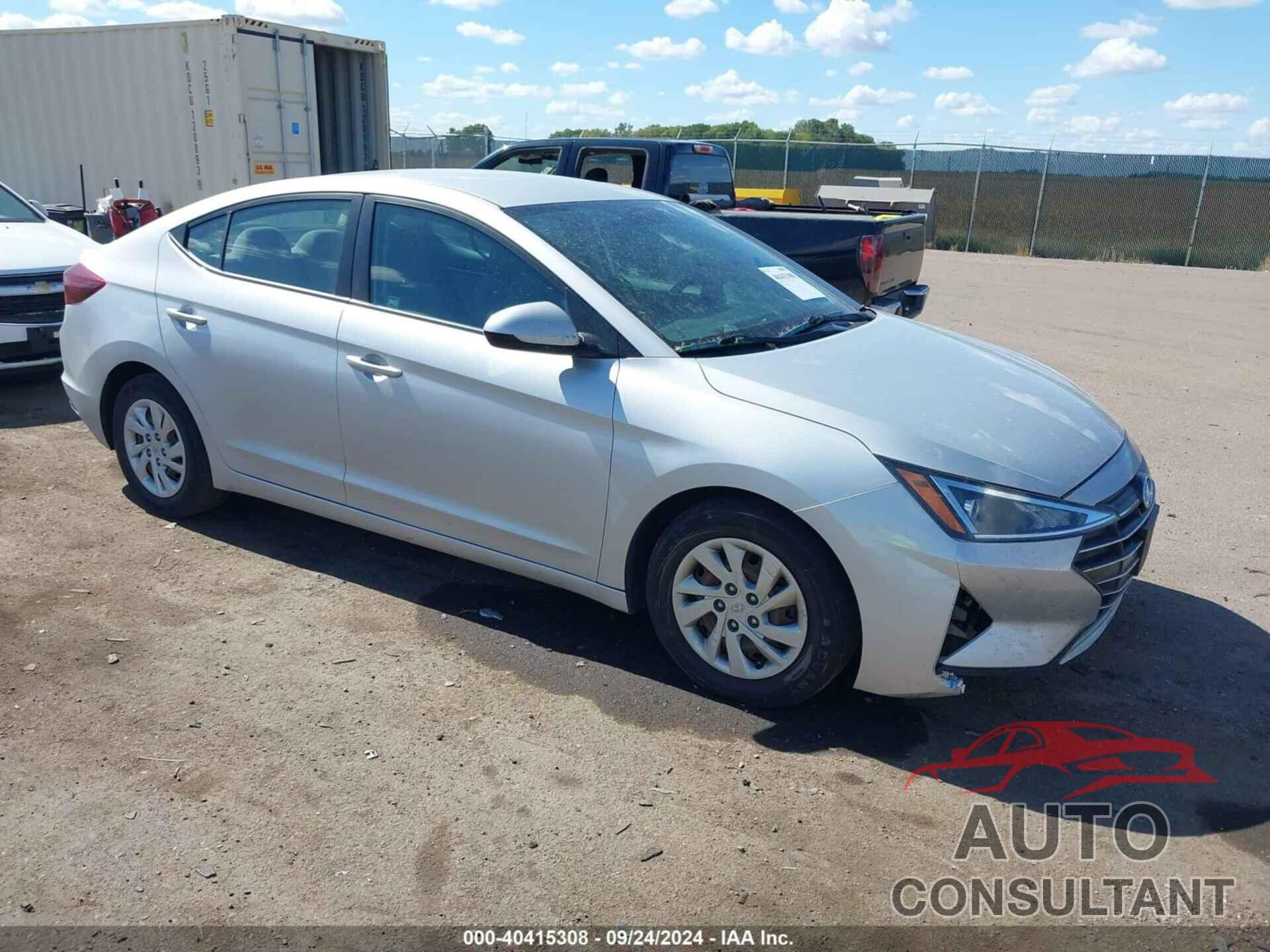 HYUNDAI ELANTRA 2019 - 5NPD74LFXKH495785