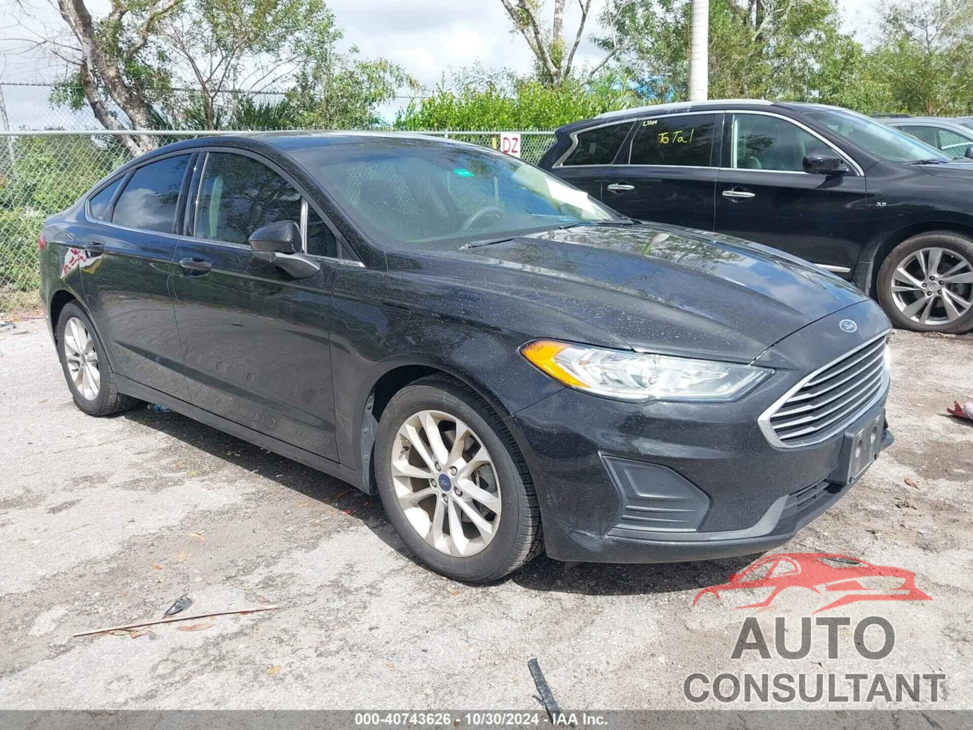 FORD FUSION 2020 - 3FA6P0HDXLR170082